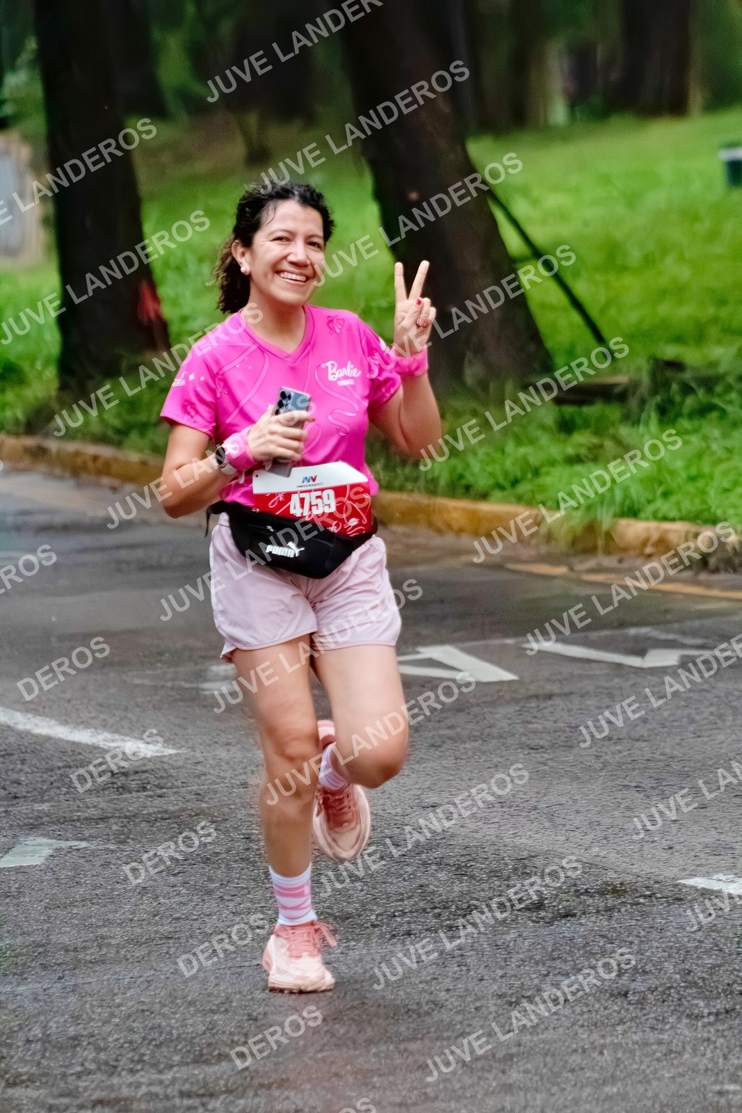 Foto del BARBIE RUN GUADALAJARA en Paseo Andares, Blvd. Puerta de Hierro 4965, Zapopan a las 06:59 · Ruta · dorsal 4759
