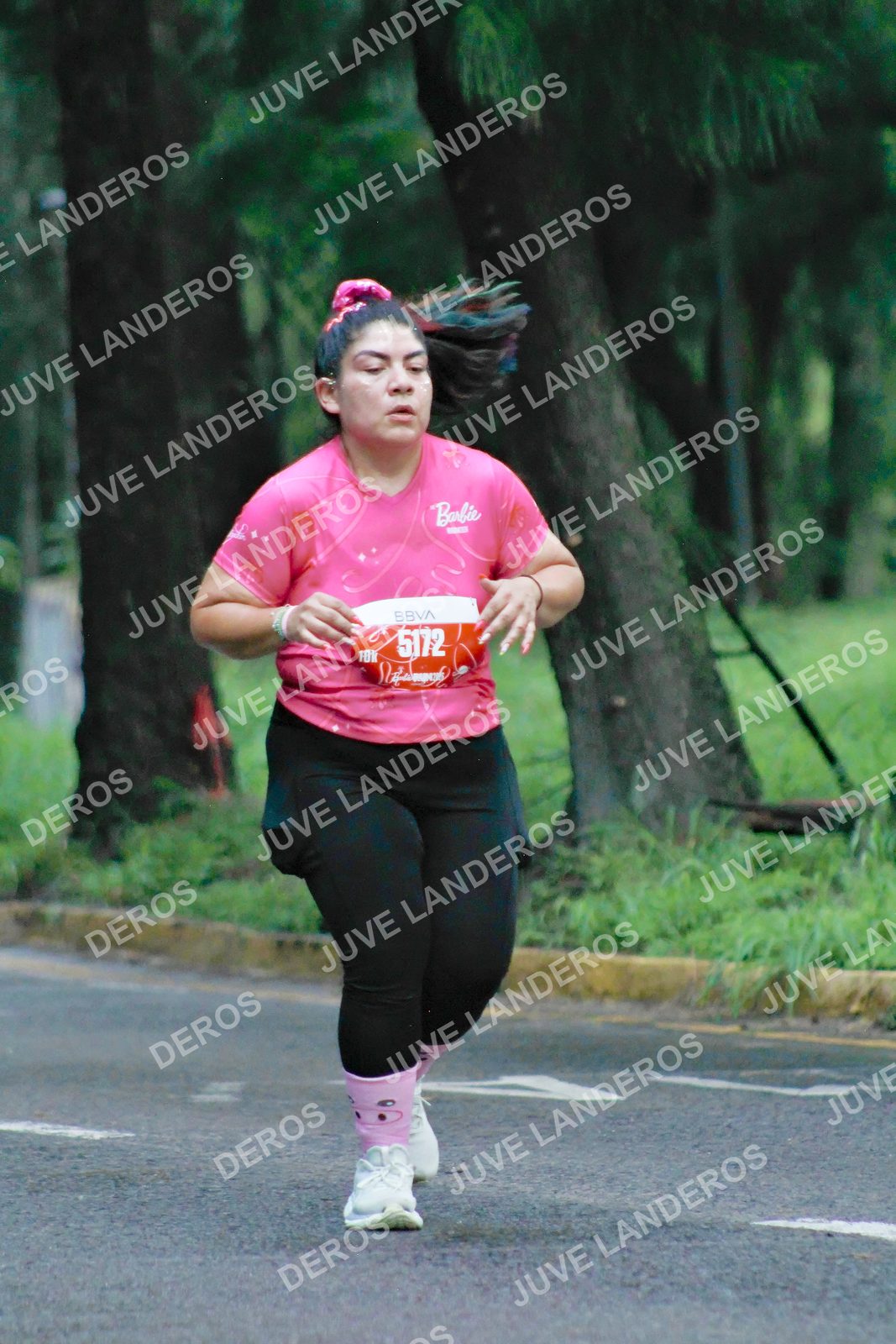 Foto del BARBIE RUN GUADALAJARA en Paseo Andares, Blvd. Puerta de Hierro 4965, Zapopan a las 07:23 · Ruta · dorsal 5172