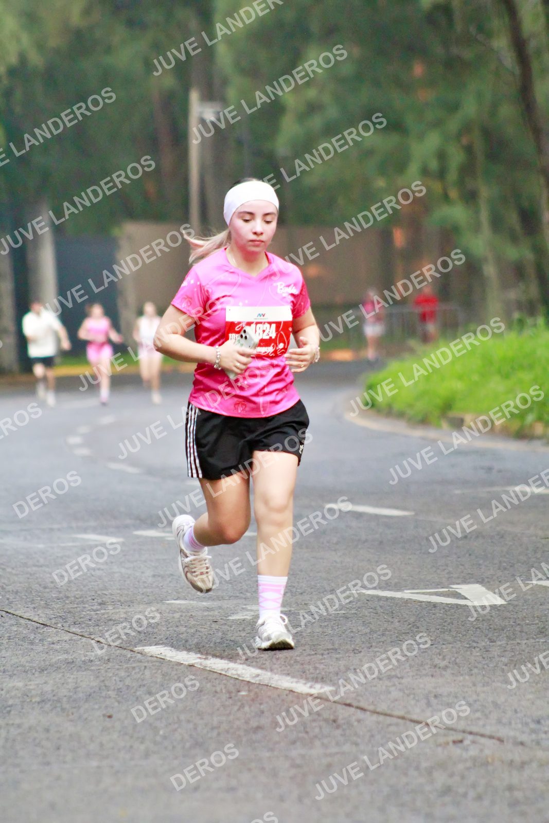 Foto del BARBIE RUN GUADALAJARA en Paseo Andares, Blvd. Puerta de Hierro 4965, Zapopan a las 07:14 · Ruta
