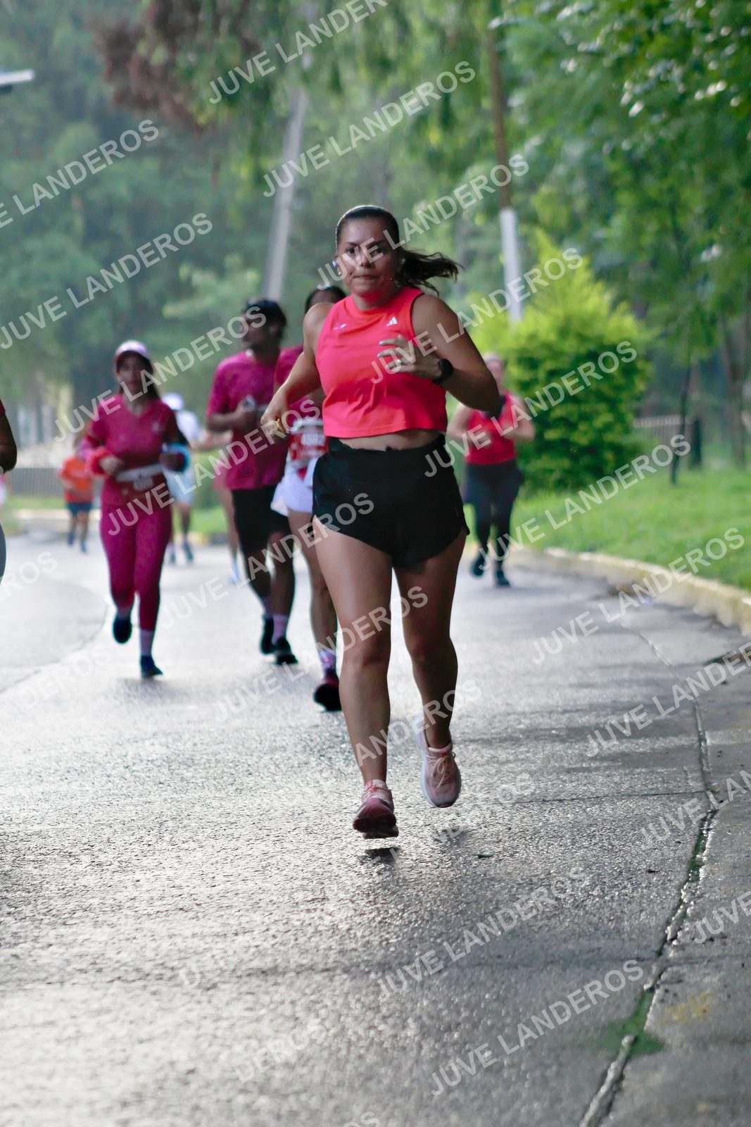 Foto del BARBIE RUN GUADALAJARA en Paseo Andares, Blvd. Puerta de Hierro 4965, Zapopan a las 07:39 · Ruta