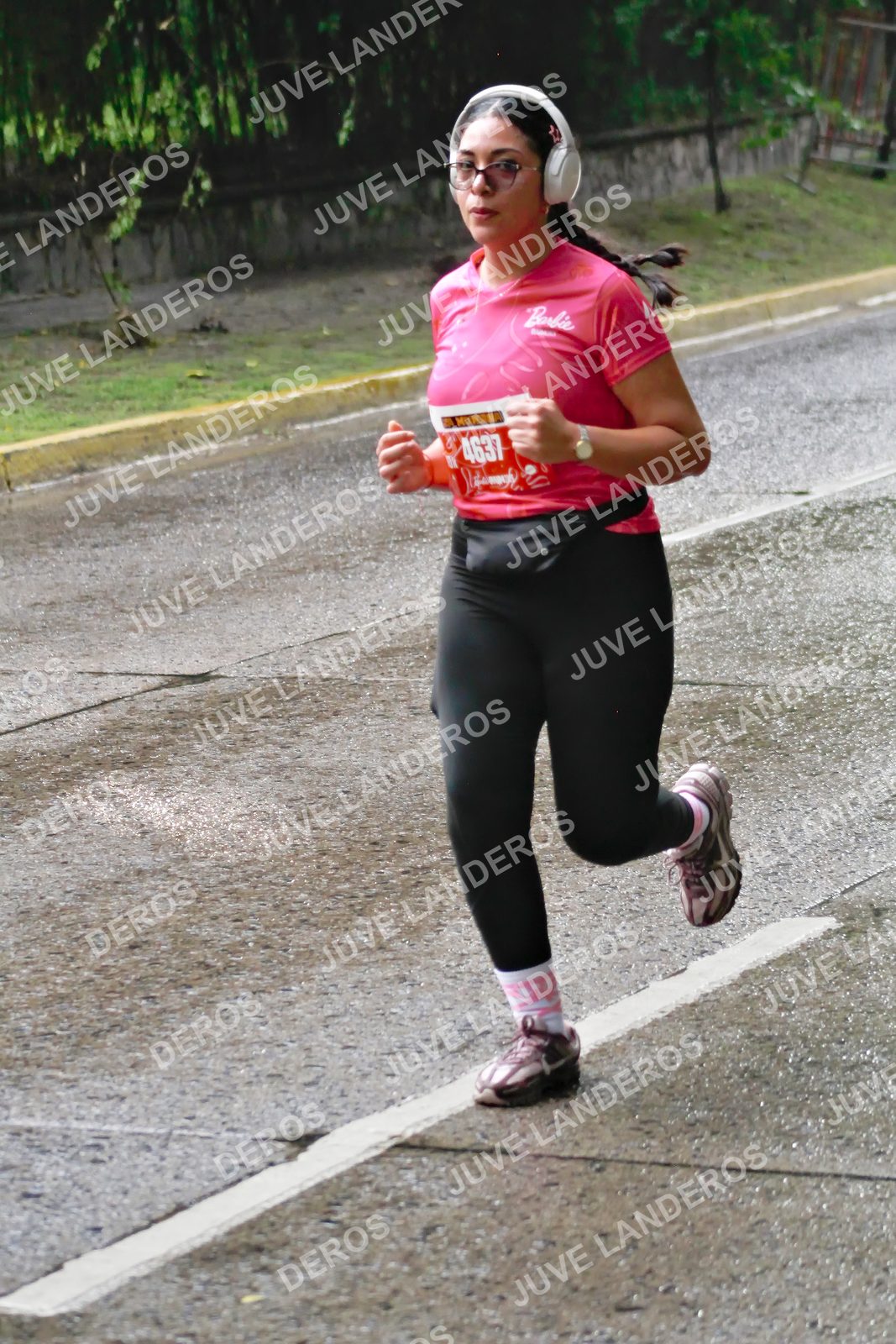 Foto del BARBIE RUN GUADALAJARA en Paseo Andares, Blvd. Puerta de Hierro 4965, Zapopan a las 07:46 · Ruta · dorsal 4637