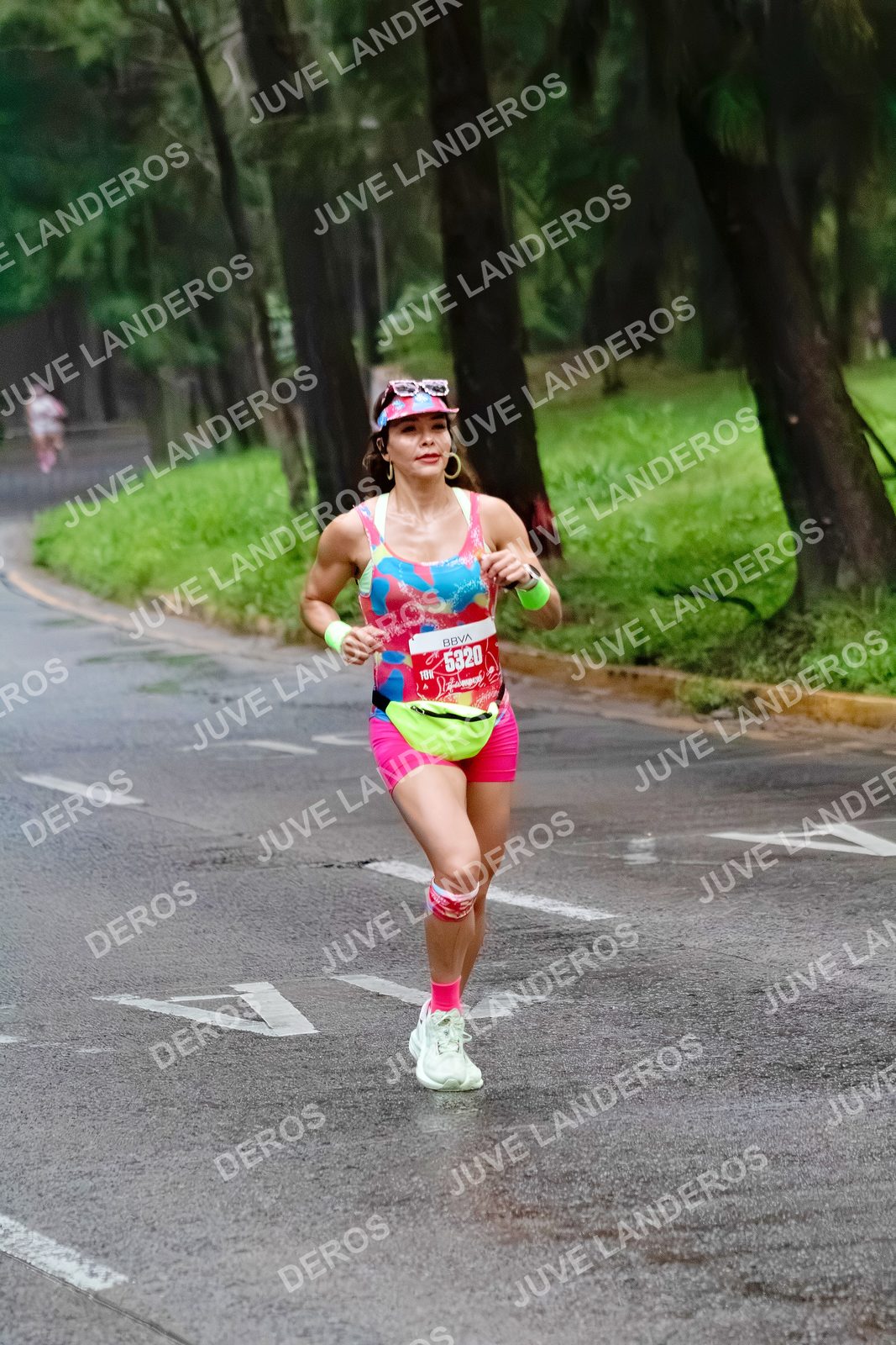 Foto del BARBIE RUN GUADALAJARA en Paseo Andares, Blvd. Puerta de Hierro 4965, Zapopan a las 06:59 · Ruta · dorsal 5320