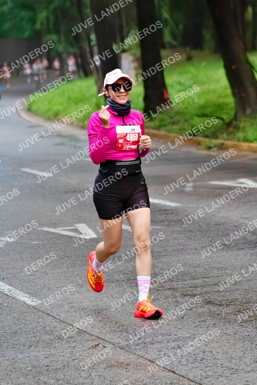 Foto del BARBIE RUN GUADALAJARA en Paseo Andares, Blvd. Puerta de Hierro 4965, Zapopan a las 06:59 · Ruta · dorsal 4959