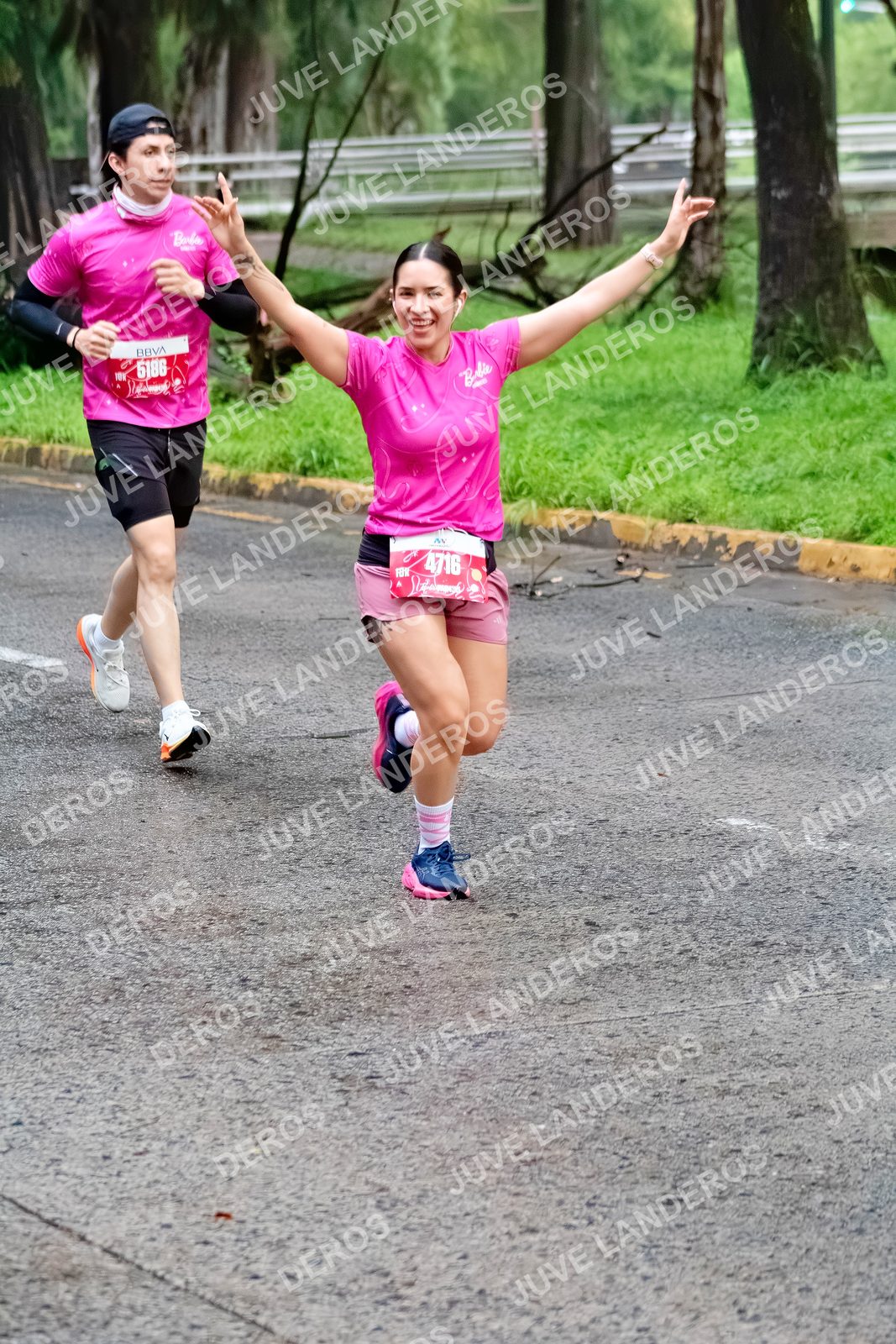 Foto del BARBIE RUN GUADALAJARA en Paseo Andares, Blvd. Puerta de Hierro 4965, Zapopan a las 07:02 · Ruta · dorsal 5186