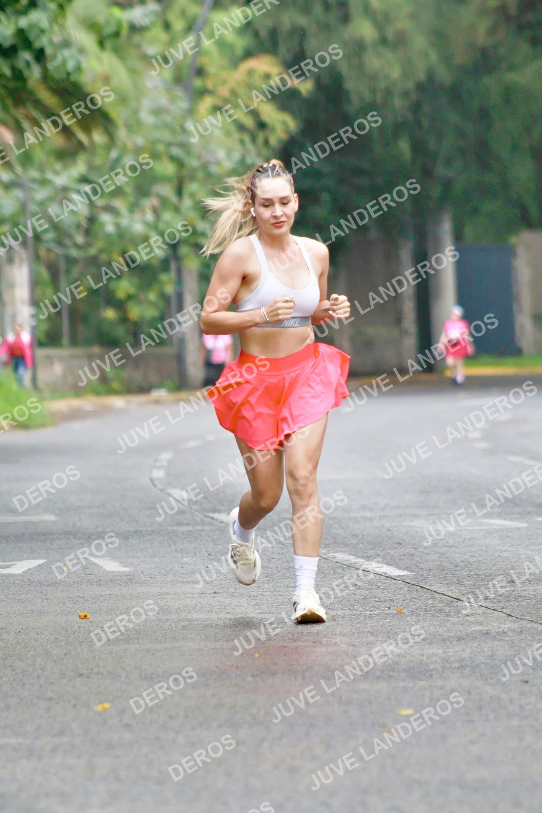 Foto del BARBIE RUN GUADALAJARA en Paseo Andares, Blvd. Puerta de Hierro 4965, Zapopan a las 07:26 · Ruta
