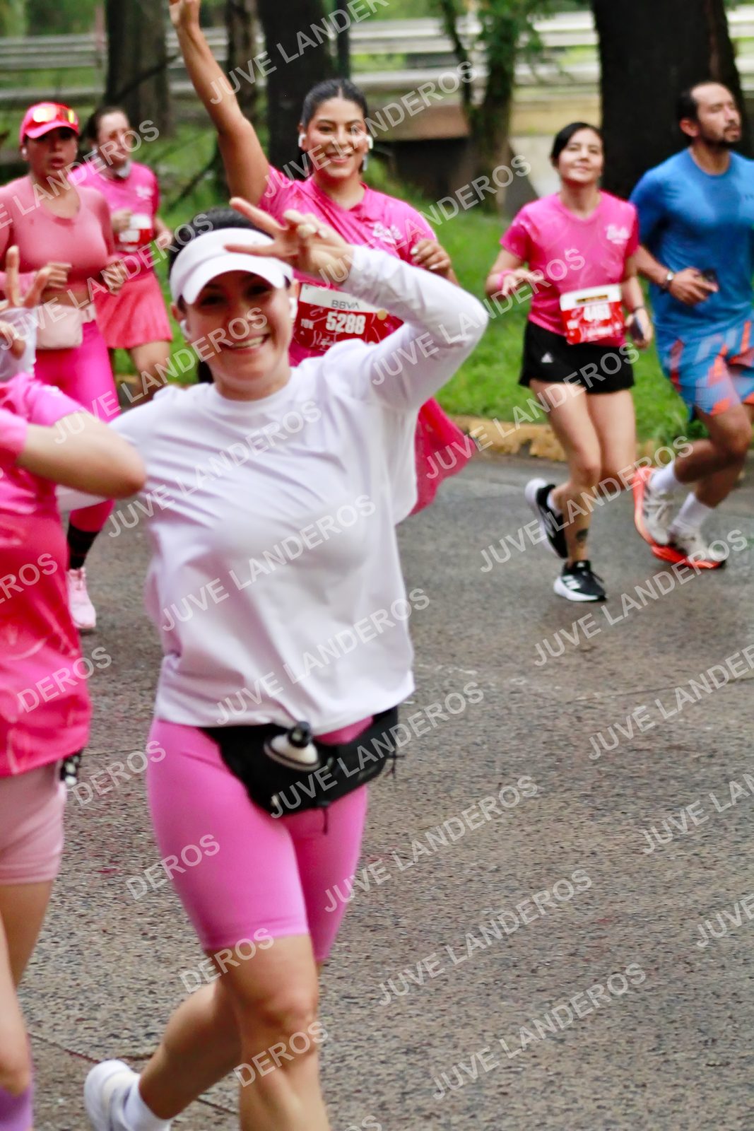 Foto del BARBIE RUN GUADALAJARA en Paseo Andares, Blvd. Puerta de Hierro 4965, Zapopan a las 07:06 · Ruta