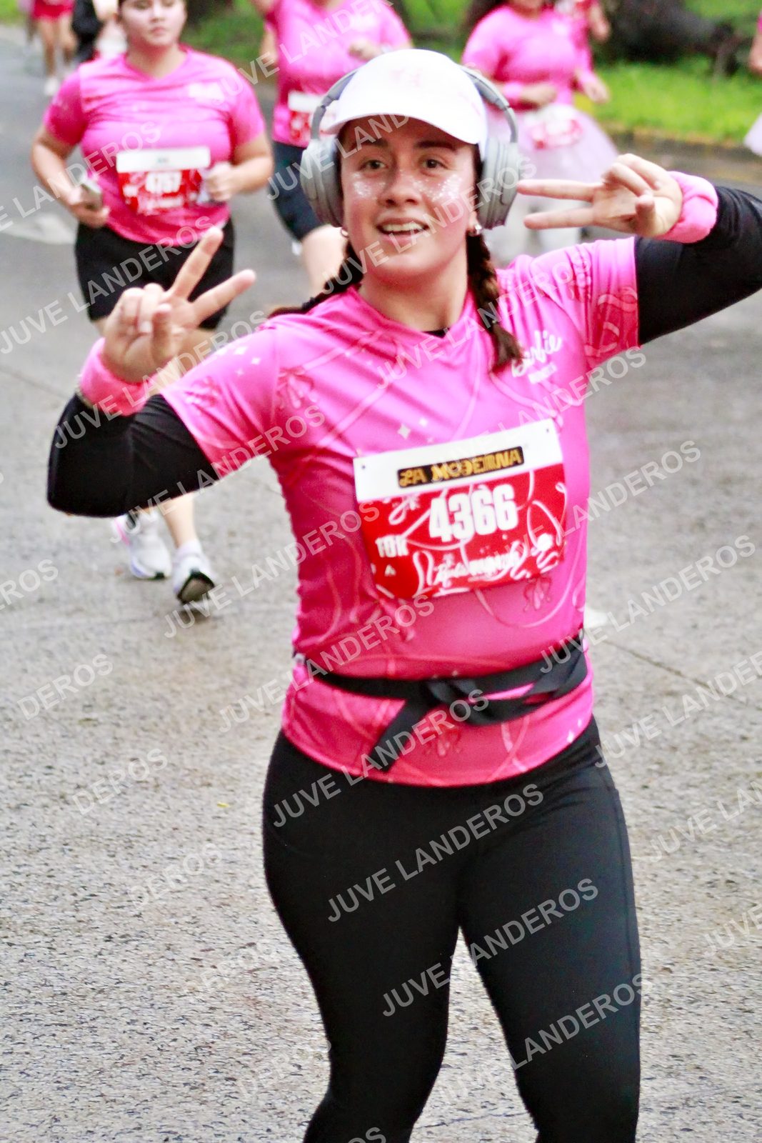 Foto del BARBIE RUN GUADALAJARA en Paseo Andares, Blvd. Puerta de Hierro 4965, Zapopan a las 07:05 · Ruta