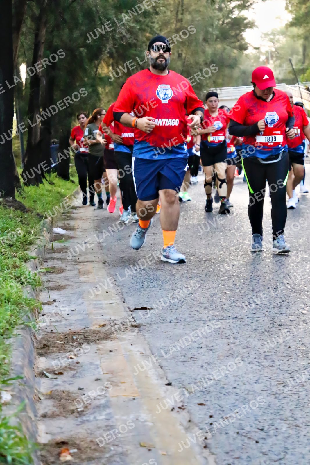 Foto de la CARRERA BIMBO GLOBAL RACE GUADALAJARA en Centro Comercial Andares, Blvd. Puerta de Hierro 4965, Zapopan a las 07:04 · dorsal 1839
