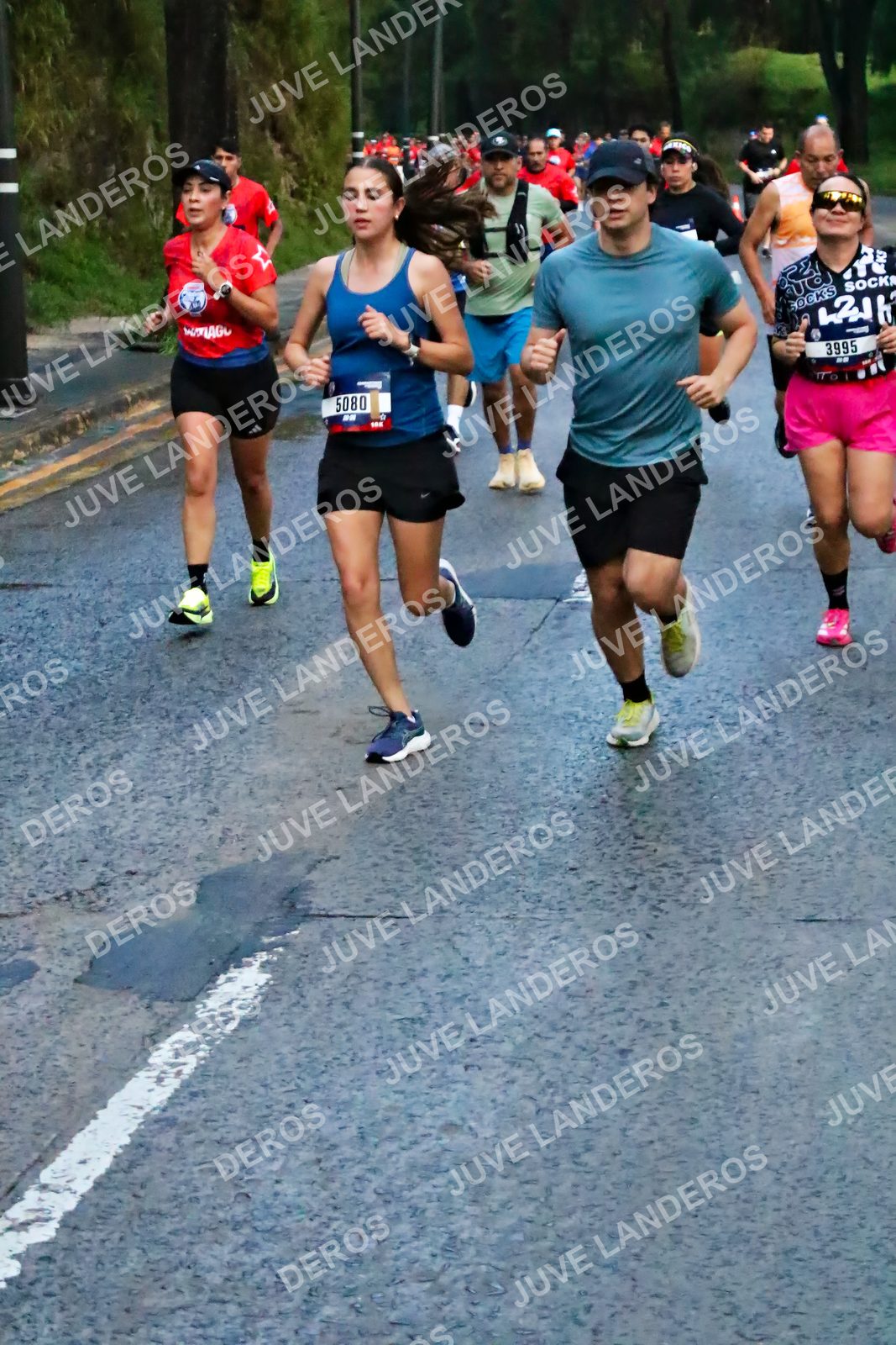 Foto de la CARRERA BIMBO GLOBAL RACE GUADALAJARA en Centro Comercial Andares, Blvd. Puerta de Hierro 4965, Zapopan a las 06:40 · dorsal 5080, 3995