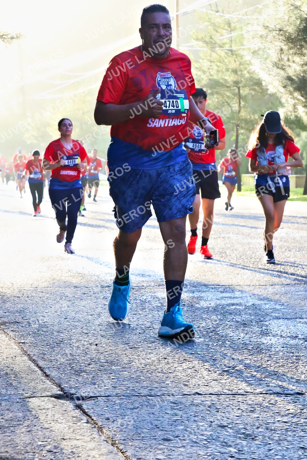 Foto de la CARRERA BIMBO GLOBAL RACE GUADALAJARA en Centro Comercial Andares, Blvd. Puerta de Hierro 4965, Zapopan a las 07:27 · dorsal 4740, 4948, 4499