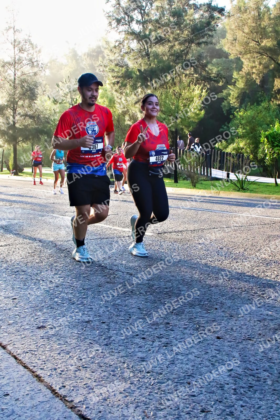 Foto de la CARRERA BIMBO GLOBAL RACE GUADALAJARA en Centro Comercial Andares, Blvd. Puerta de Hierro 4965, Zapopan a las 07:27 · dorsal 4022, 367