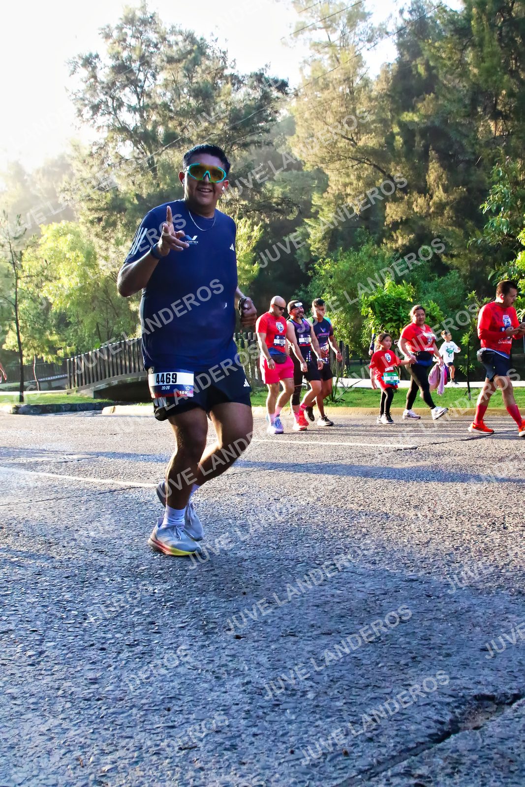 Foto de la CARRERA BIMBO GLOBAL RACE GUADALAJARA en Centro Comercial Andares, Blvd. Puerta de Hierro 4965, Zapopan a las 07:25 · dorsal 4469
