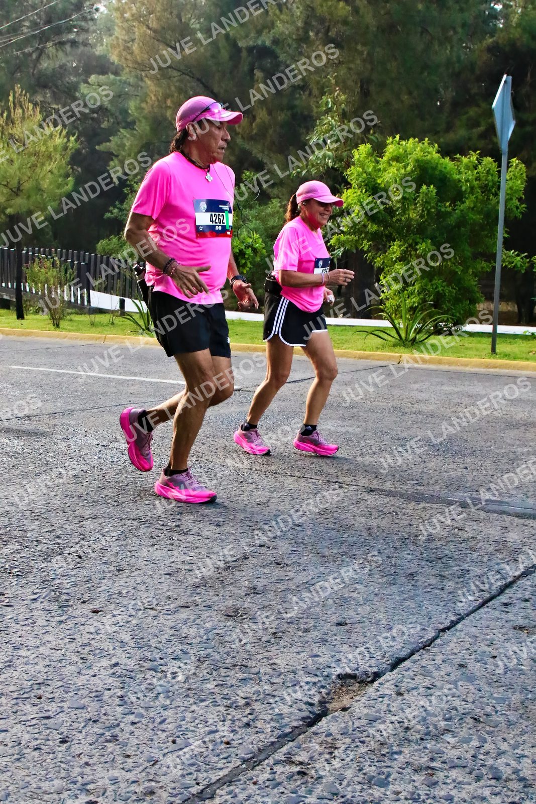Foto de la CARRERA BIMBO GLOBAL RACE GUADALAJARA en Centro Comercial Andares, Blvd. Puerta de Hierro 4965, Zapopan a las 07:40 · dorsal 4262