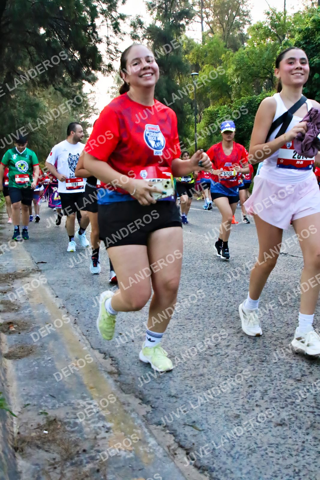 Foto de la CARRERA BIMBO GLOBAL RACE GUADALAJARA en Centro Comercial Andares, Blvd. Puerta de Hierro 4965, Zapopan a las 07:00 · dorsal 3426, 1782