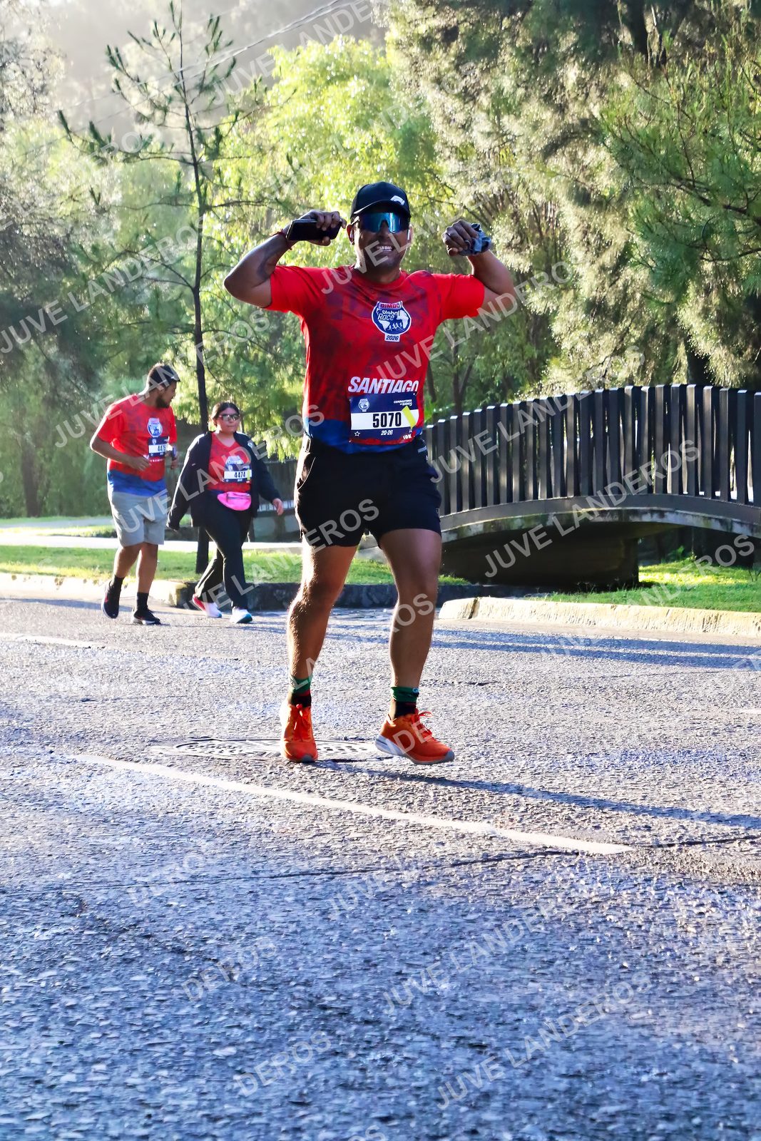 Foto de la CARRERA BIMBO GLOBAL RACE GUADALAJARA en Centro Comercial Andares, Blvd. Puerta de Hierro 4965, Zapopan a las 07:28 · dorsal 5070