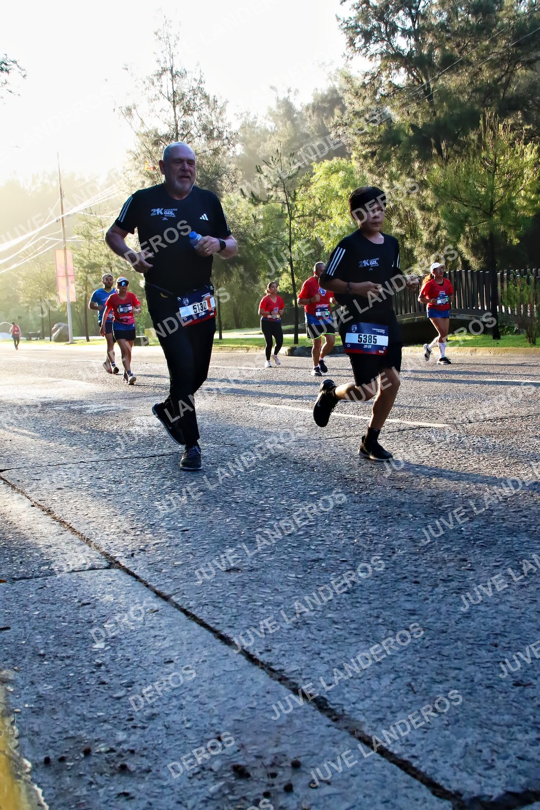 Foto de la CARRERA BIMBO GLOBAL RACE GUADALAJARA en Centro Comercial Andares, Blvd. Puerta de Hierro 4965, Zapopan a las 07:31 · dorsal 5385, 5130