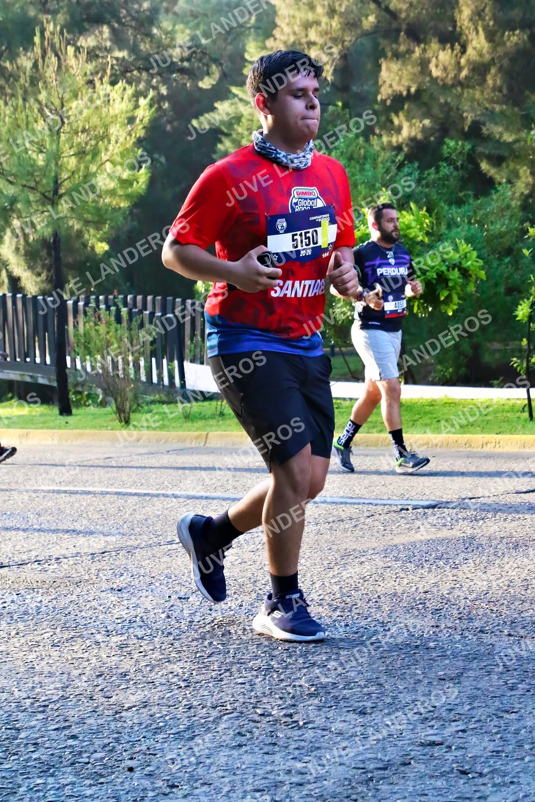 Foto de la CARRERA BIMBO GLOBAL RACE GUADALAJARA en Centro Comercial Andares, Blvd. Puerta de Hierro 4965, Zapopan a las 07:31 · dorsal 5150, 20, 405