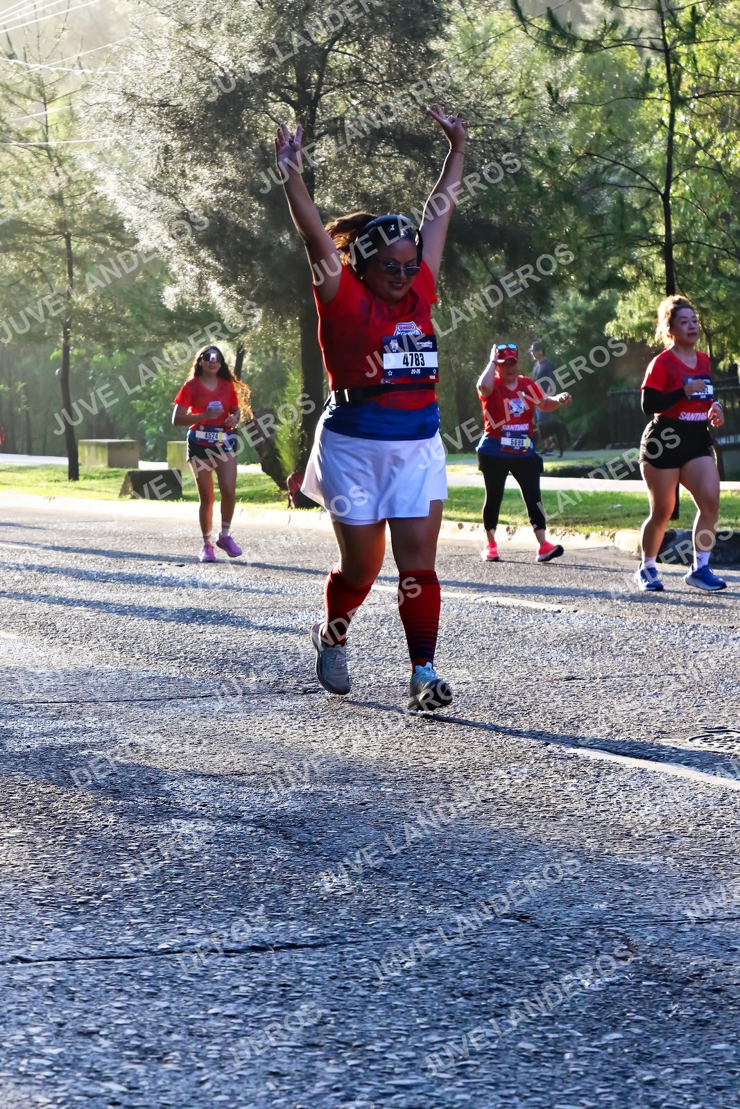 Foto de la CARRERA BIMBO GLOBAL RACE GUADALAJARA en Centro Comercial Andares, Blvd. Puerta de Hierro 4965, Zapopan a las 07:32 · dorsal 4783, 4524