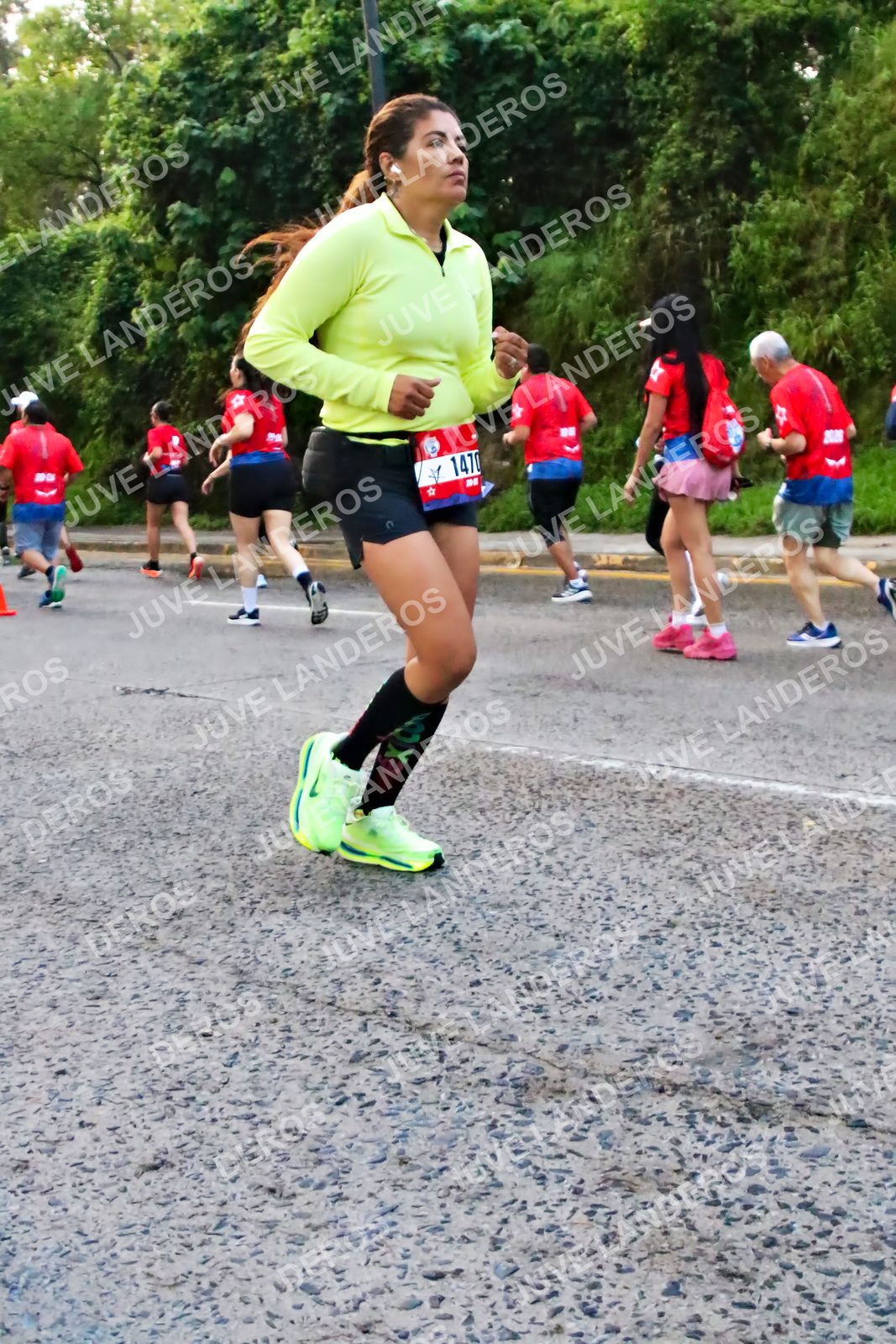 Foto de la CARRERA BIMBO GLOBAL RACE GUADALAJARA en Centro Comercial Andares, Blvd. Puerta de Hierro 4965, Zapopan a las 06:55 · dorsal 1470, 2020