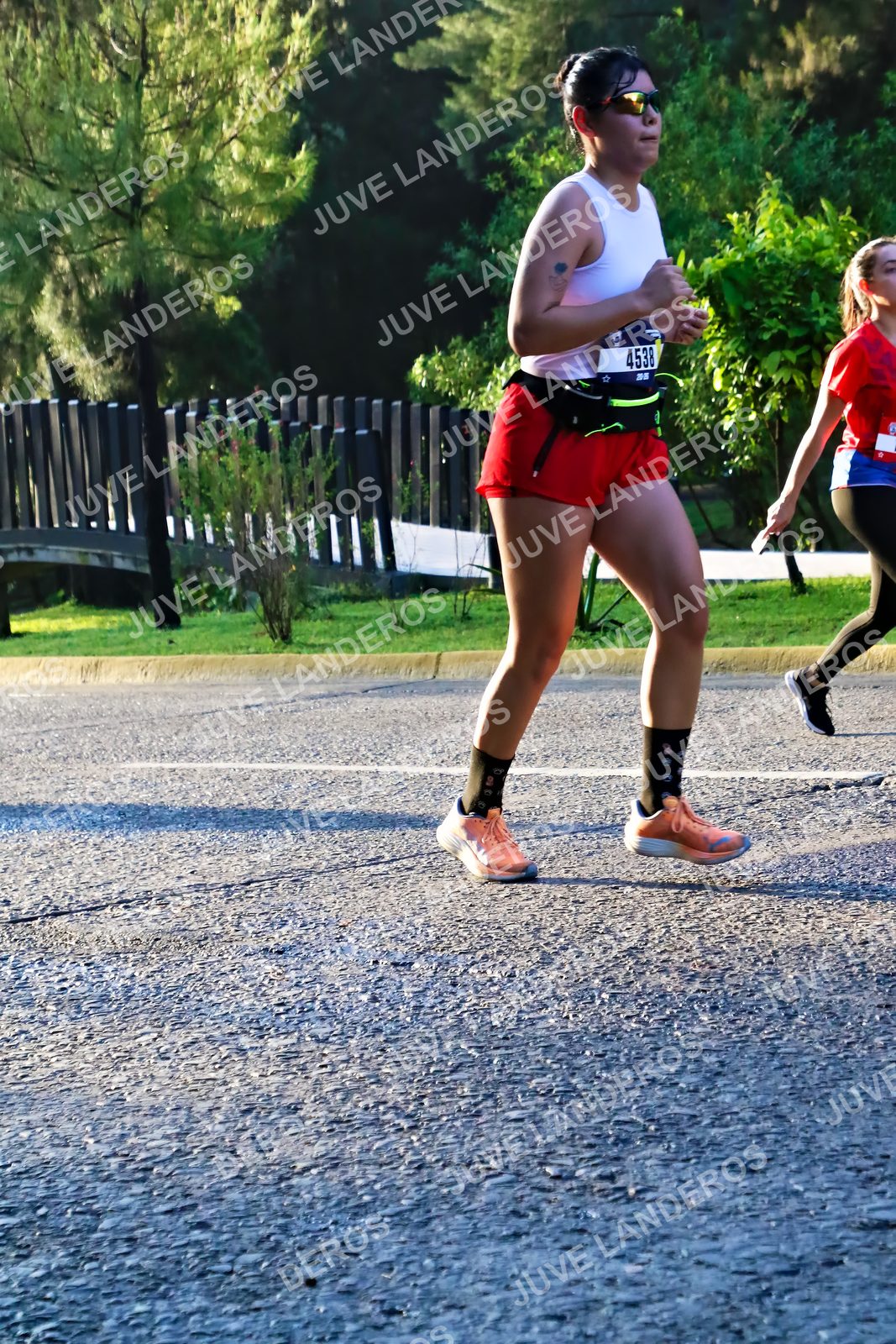 Foto de la CARRERA BIMBO GLOBAL RACE GUADALAJARA en Centro Comercial Andares, Blvd. Puerta de Hierro 4965, Zapopan a las 07:31 · dorsal 4538