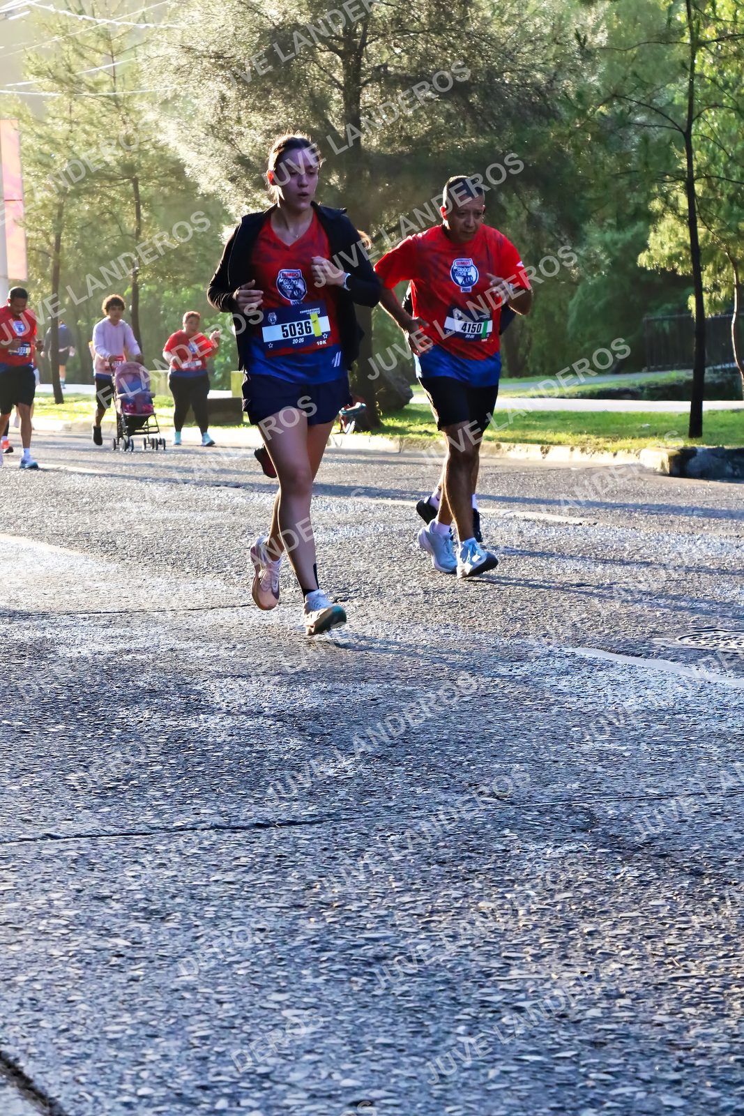 Foto de la CARRERA BIMBO GLOBAL RACE GUADALAJARA en Centro Comercial Andares, Blvd. Puerta de Hierro 4965, Zapopan a las 07:23 · dorsal 5036, 4150
