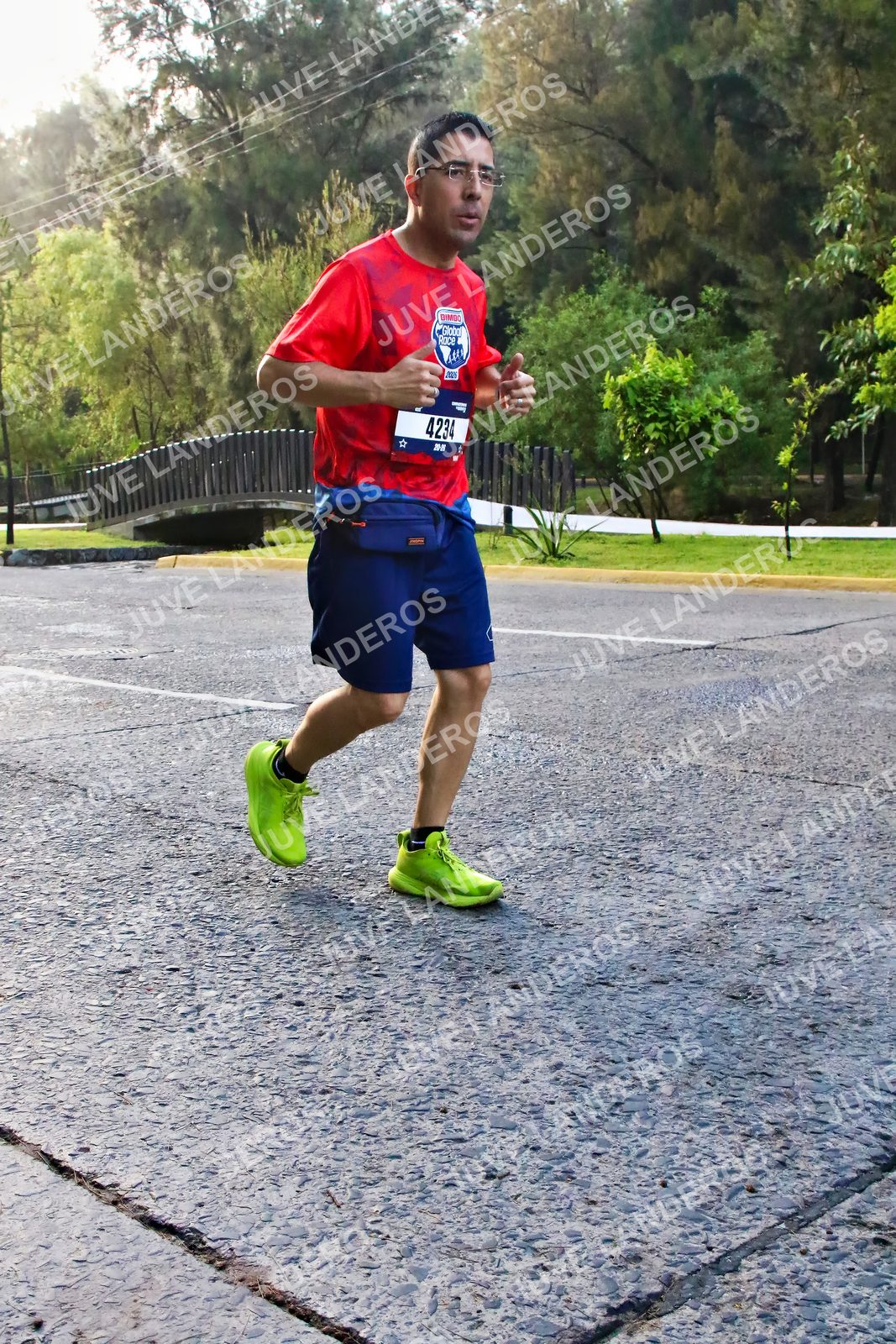 Foto de la CARRERA BIMBO GLOBAL RACE GUADALAJARA en Centro Comercial Andares, Blvd. Puerta de Hierro 4965, Zapopan a las 07:39 · dorsal 4234