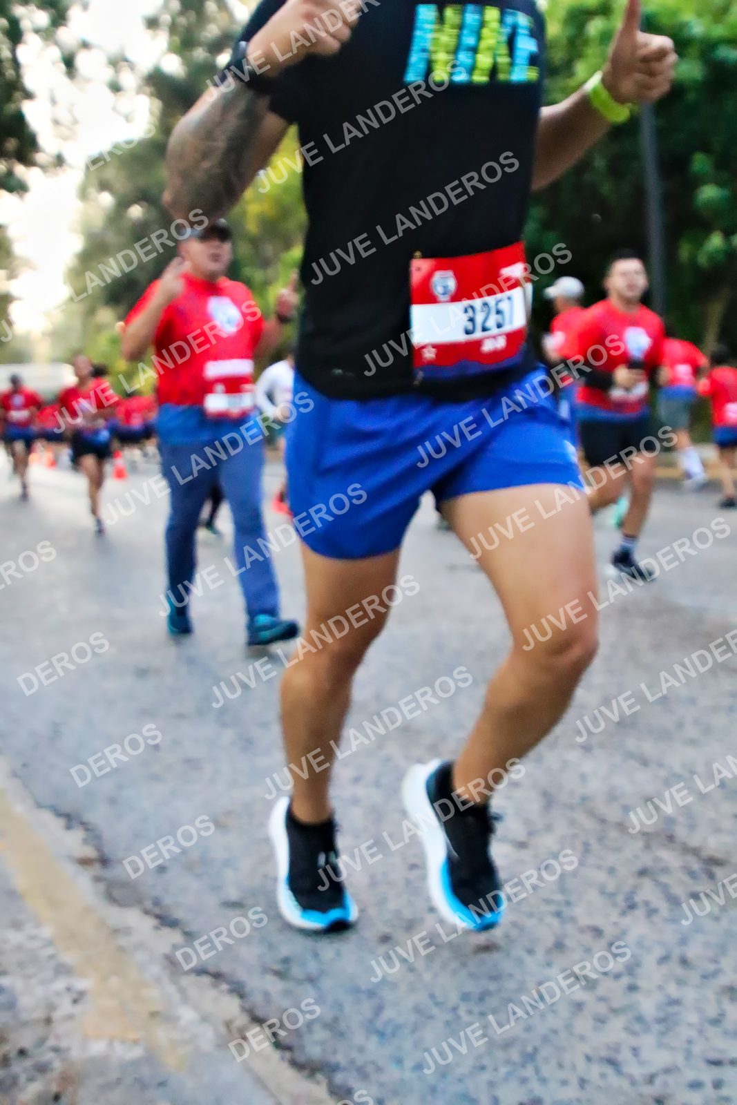 Foto de la CARRERA BIMBO GLOBAL RACE GUADALAJARA en Centro Comercial Andares, Blvd. Puerta de Hierro 4965, Zapopan a las 06:56 · dorsal 3257