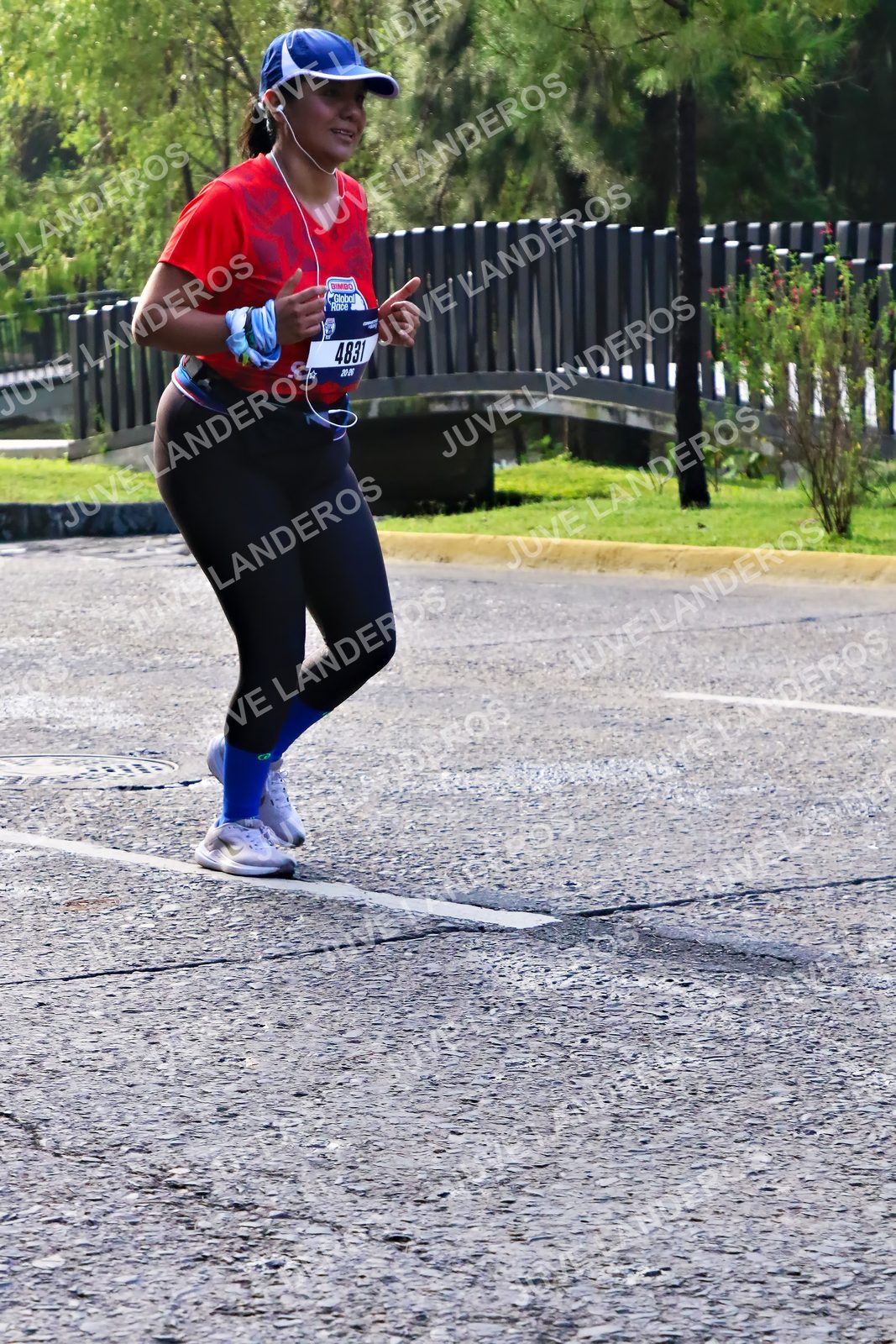 Foto de la CARRERA BIMBO GLOBAL RACE GUADALAJARA en Centro Comercial Andares, Blvd. Puerta de Hierro 4965, Zapopan a las 07:45 · dorsal 4831