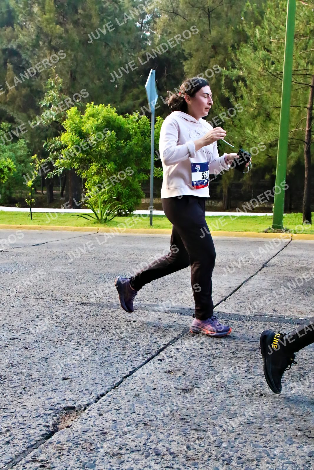 Foto de la CARRERA BIMBO GLOBAL RACE GUADALAJARA en Centro Comercial Andares, Blvd. Puerta de Hierro 4965, Zapopan a las 07:38