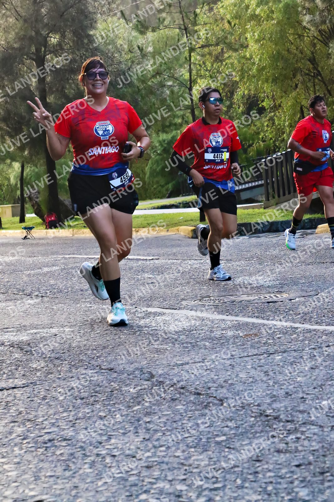 Foto de la CARRERA BIMBO GLOBAL RACE GUADALAJARA en Centro Comercial Andares, Blvd. Puerta de Hierro 4965, Zapopan a las 07:37 · dorsal 4412, 4592
