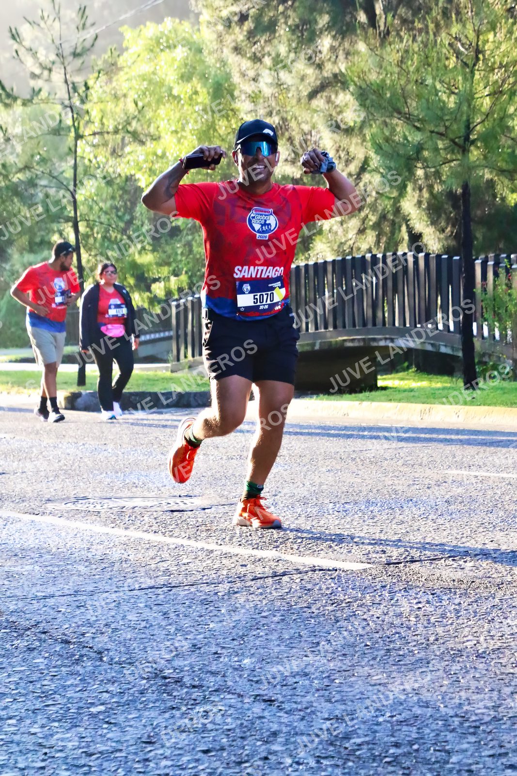Foto de la CARRERA BIMBO GLOBAL RACE GUADALAJARA en Centro Comercial Andares, Blvd. Puerta de Hierro 4965, Zapopan a las 07:28 · dorsal 5070