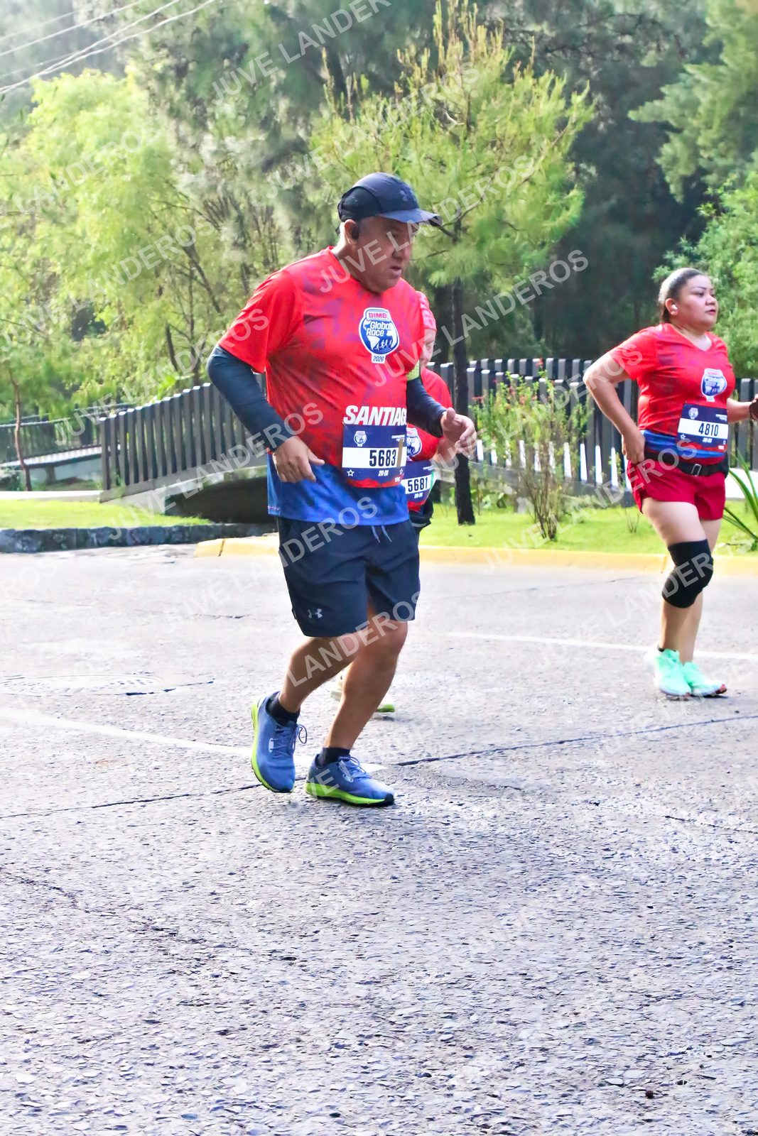 Foto de la CARRERA BIMBO GLOBAL RACE GUADALAJARA en Centro Comercial Andares, Blvd. Puerta de Hierro 4965, Zapopan a las 07:45 · dorsal 5683, 4810, 5681
