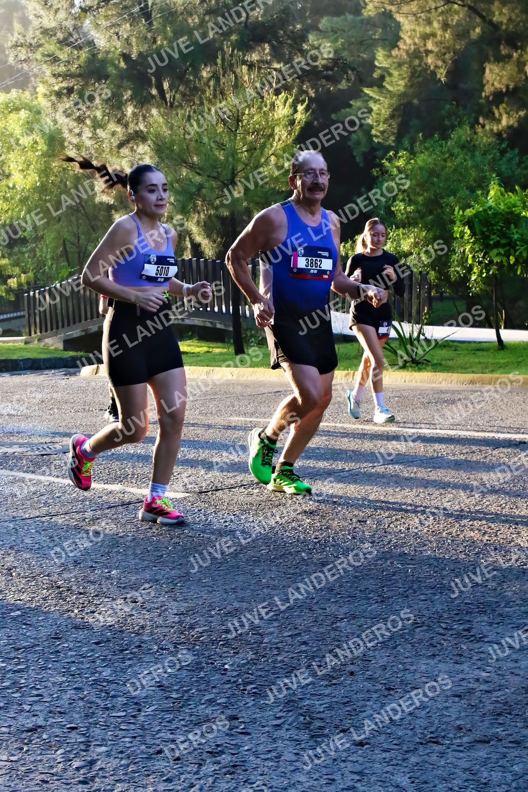 Foto de la CARRERA BIMBO GLOBAL RACE GUADALAJARA en Centro Comercial Andares, Blvd. Puerta de Hierro 4965, Zapopan a las 07:24 · dorsal 3862, 5010