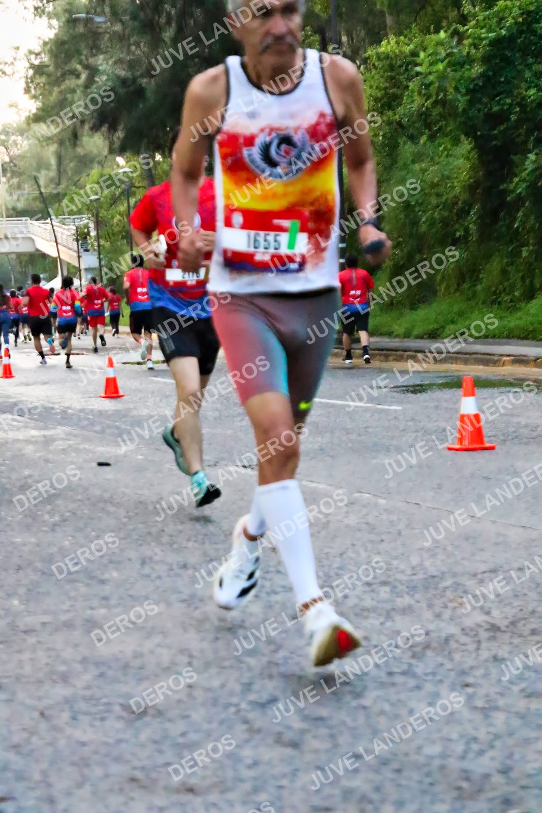 Foto de la CARRERA BIMBO GLOBAL RACE GUADALAJARA en Centro Comercial Andares, Blvd. Puerta de Hierro 4965, Zapopan a las 04:57 · dorsal 1655