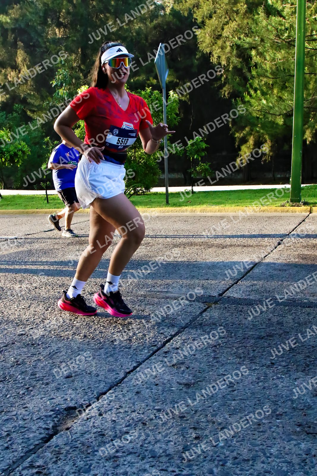 Foto de la CARRERA BIMBO GLOBAL RACE GUADALAJARA en Centro Comercial Andares, Blvd. Puerta de Hierro 4965, Zapopan a las 07:28 · dorsal 5513