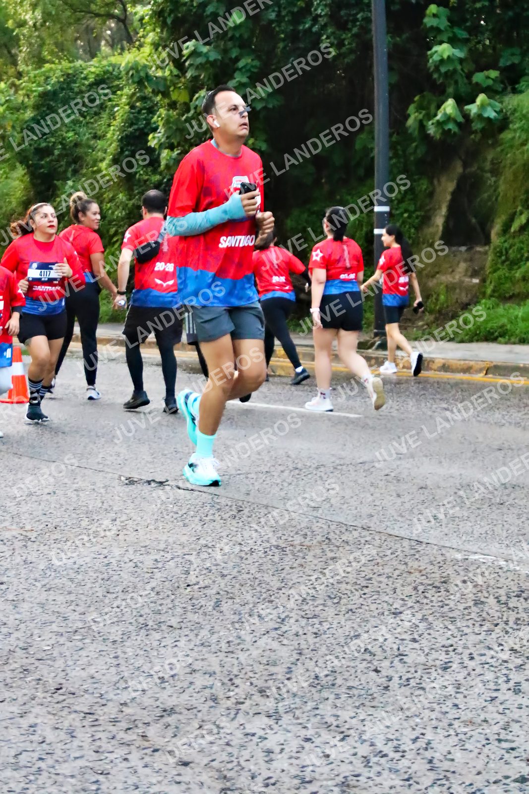 Foto de la CARRERA BIMBO GLOBAL RACE GUADALAJARA en Centro Comercial Andares, Blvd. Puerta de Hierro 4965, Zapopan a las 07:03 · dorsal 4117