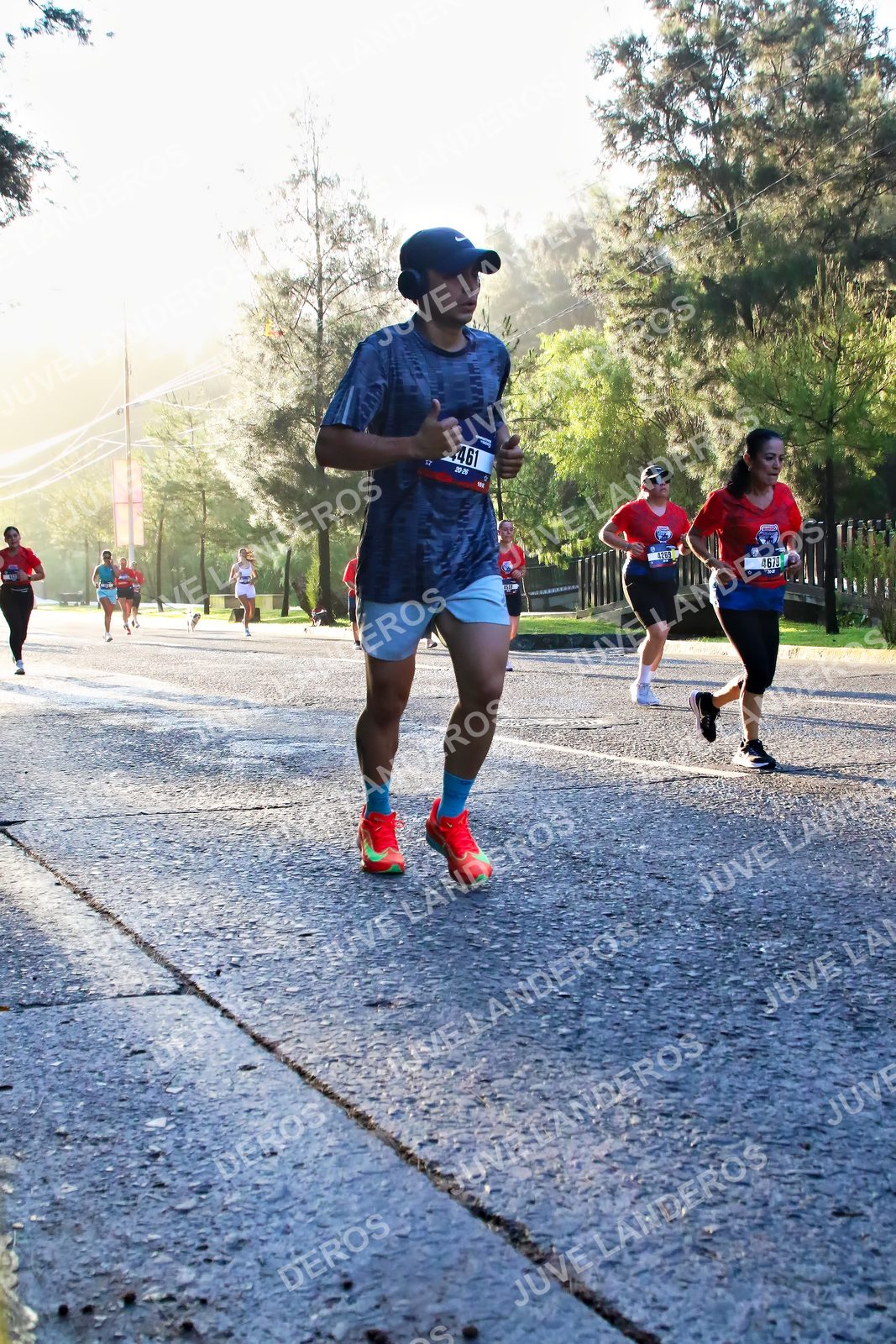 Foto de la CARRERA BIMBO GLOBAL RACE GUADALAJARA en Centro Comercial Andares, Blvd. Puerta de Hierro 4965, Zapopan a las 07:27 · dorsal 4679, 461