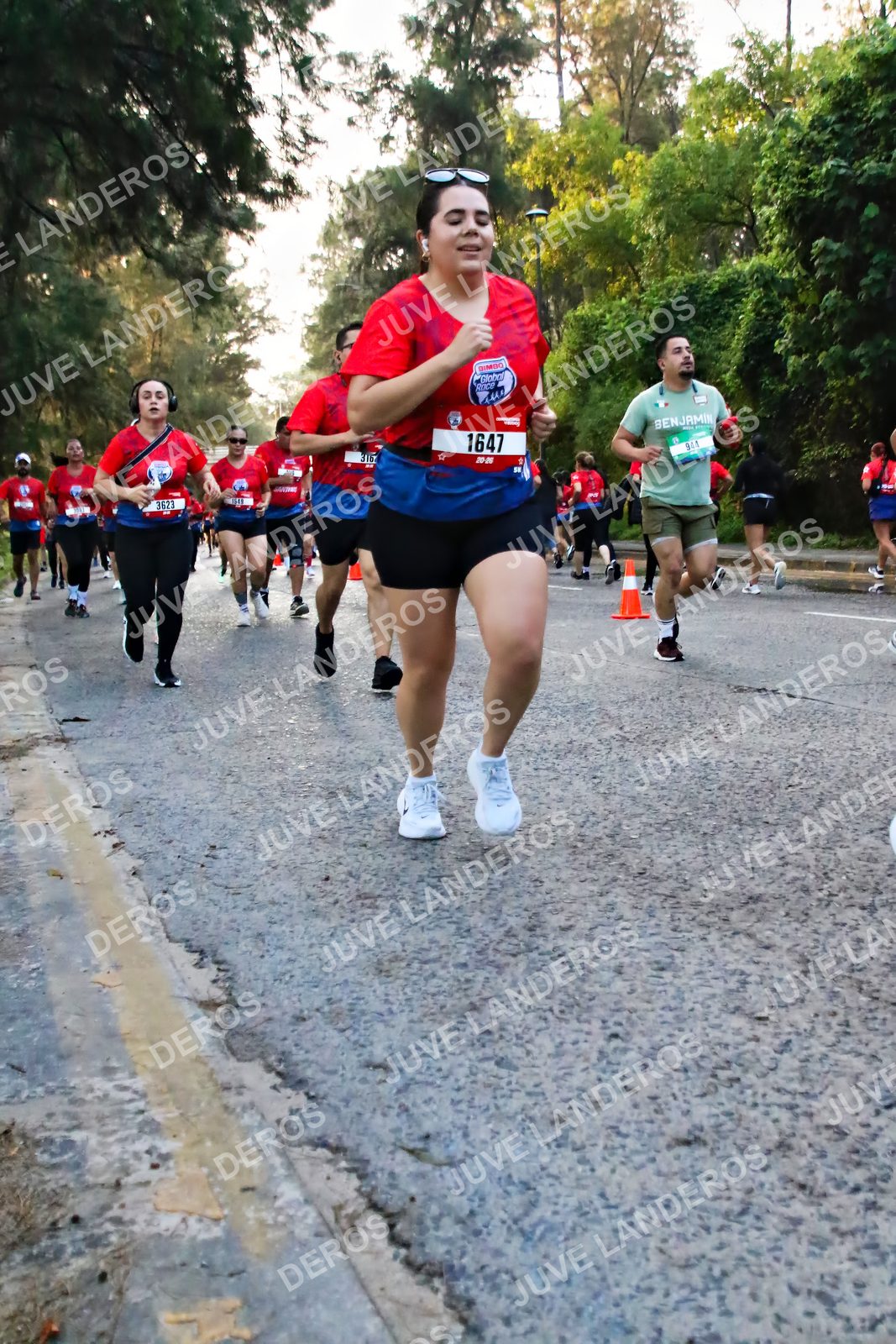 Foto de la CARRERA BIMBO GLOBAL RACE GUADALAJARA en Centro Comercial Andares, Blvd. Puerta de Hierro 4965, Zapopan a las 06:57 · dorsal 1647, 3623
