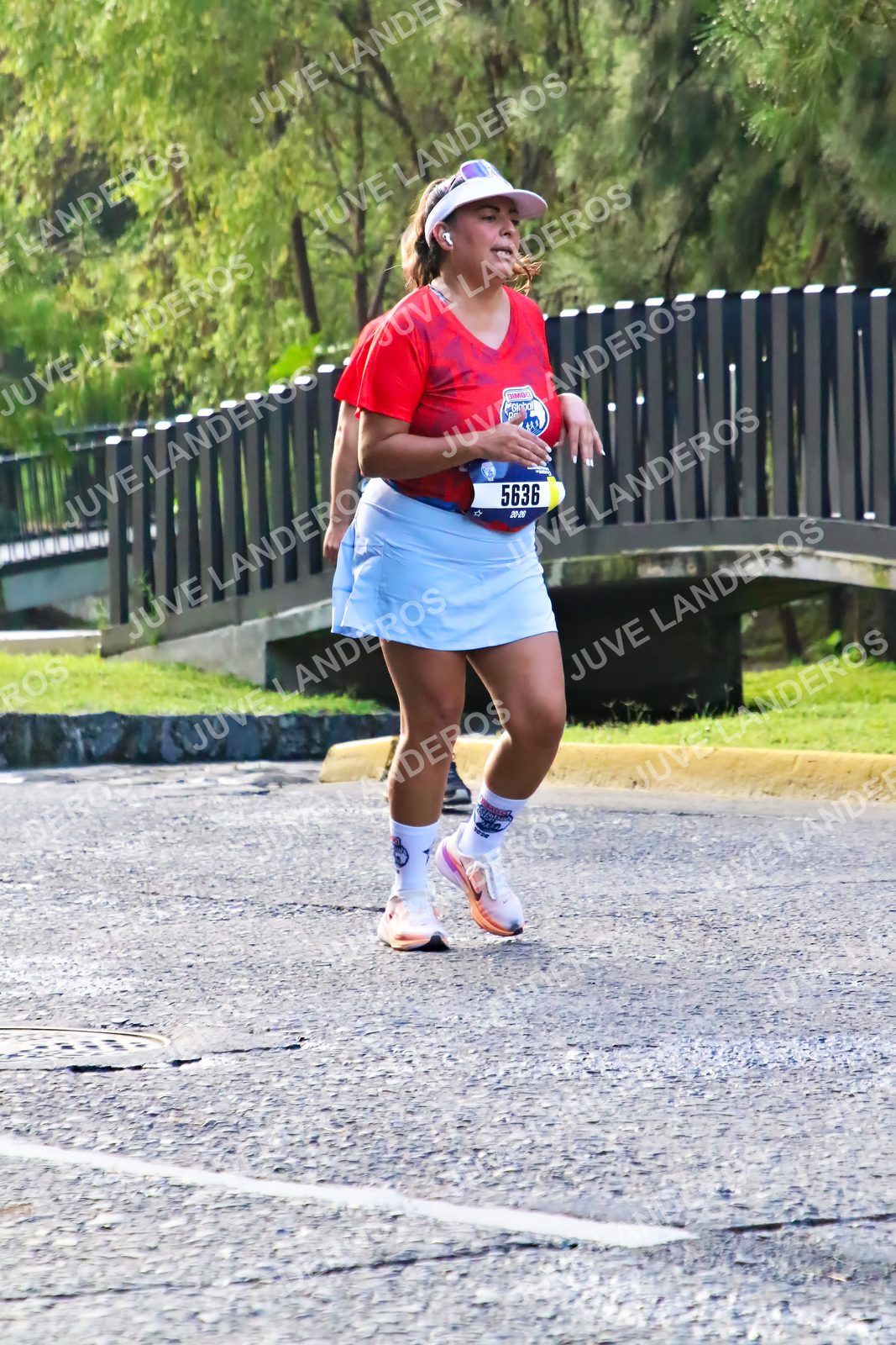 Foto de la CARRERA BIMBO GLOBAL RACE GUADALAJARA en Centro Comercial Andares, Blvd. Puerta de Hierro 4965, Zapopan a las 07:42 · dorsal 5636