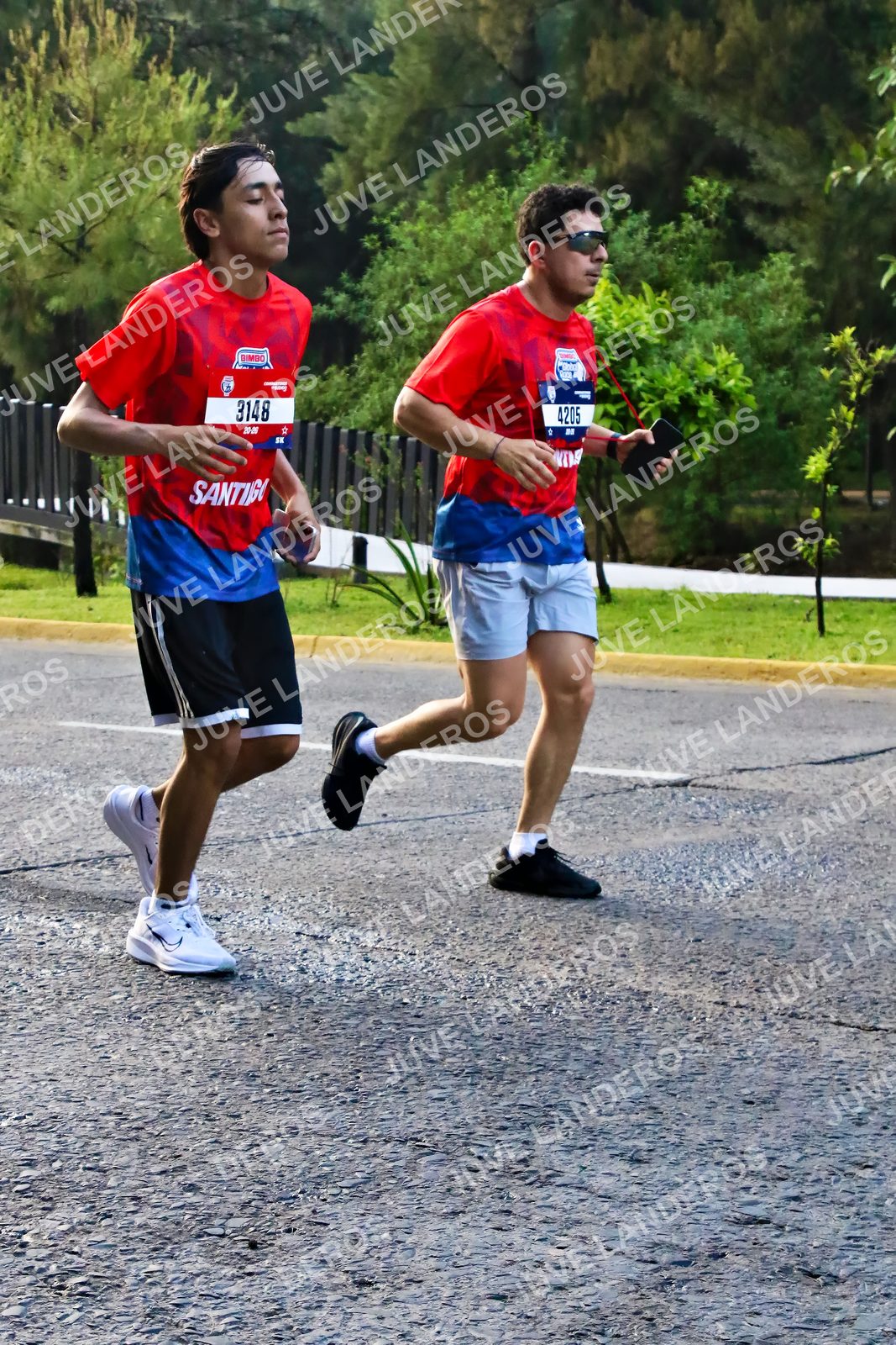 Foto de la CARRERA BIMBO GLOBAL RACE GUADALAJARA en Centro Comercial Andares, Blvd. Puerta de Hierro 4965, Zapopan a las 07:42 · dorsal 4205, 3148