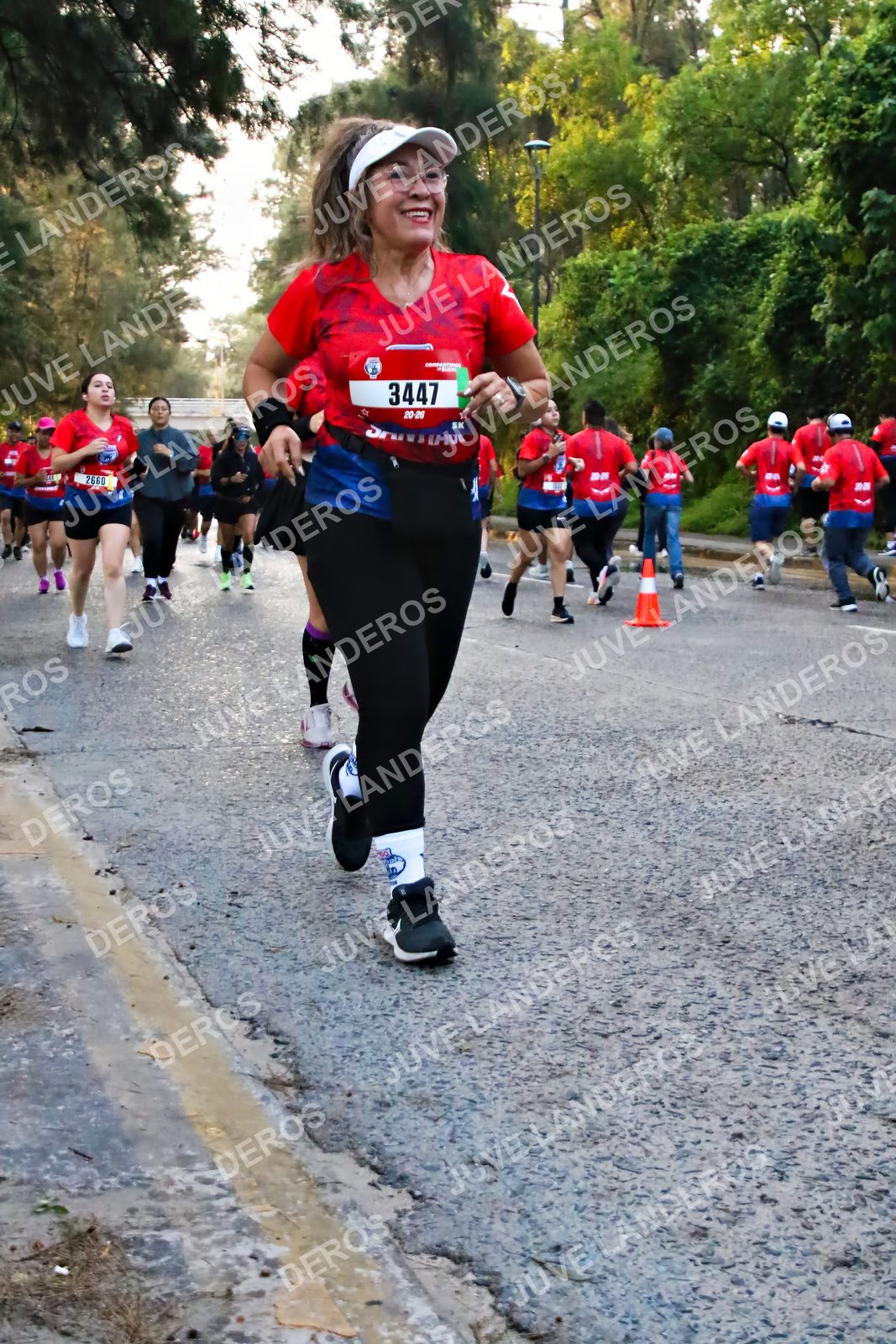 Foto de la CARRERA BIMBO GLOBAL RACE GUADALAJARA en Centro Comercial Andares, Blvd. Puerta de Hierro 4965, Zapopan a las 06:59 · dorsal 3447, 2660