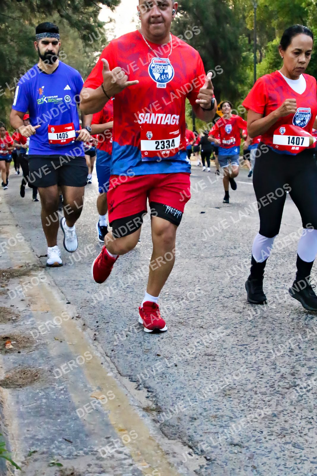 Foto de la CARRERA BIMBO GLOBAL RACE GUADALAJARA en Centro Comercial Andares, Blvd. Puerta de Hierro 4965, Zapopan a las 07:01 · dorsal 1407, 2334, 1405