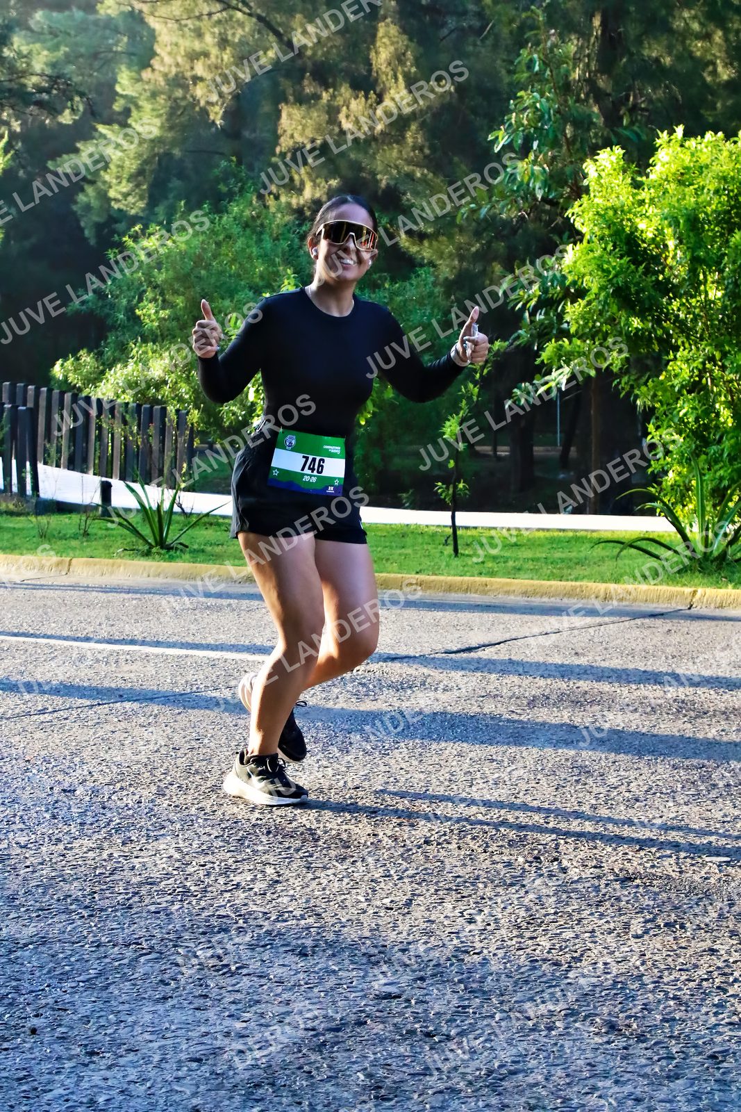 Foto de la CARRERA BIMBO GLOBAL RACE GUADALAJARA en Centro Comercial Andares, Blvd. Puerta de Hierro 4965, Zapopan a las 07:27 · dorsal 746