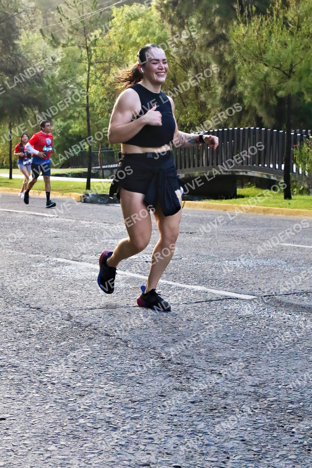Foto de la CARRERA BIMBO GLOBAL RACE GUADALAJARA en Centro Comercial Andares, Blvd. Puerta de Hierro 4965, Zapopan a las 07:36