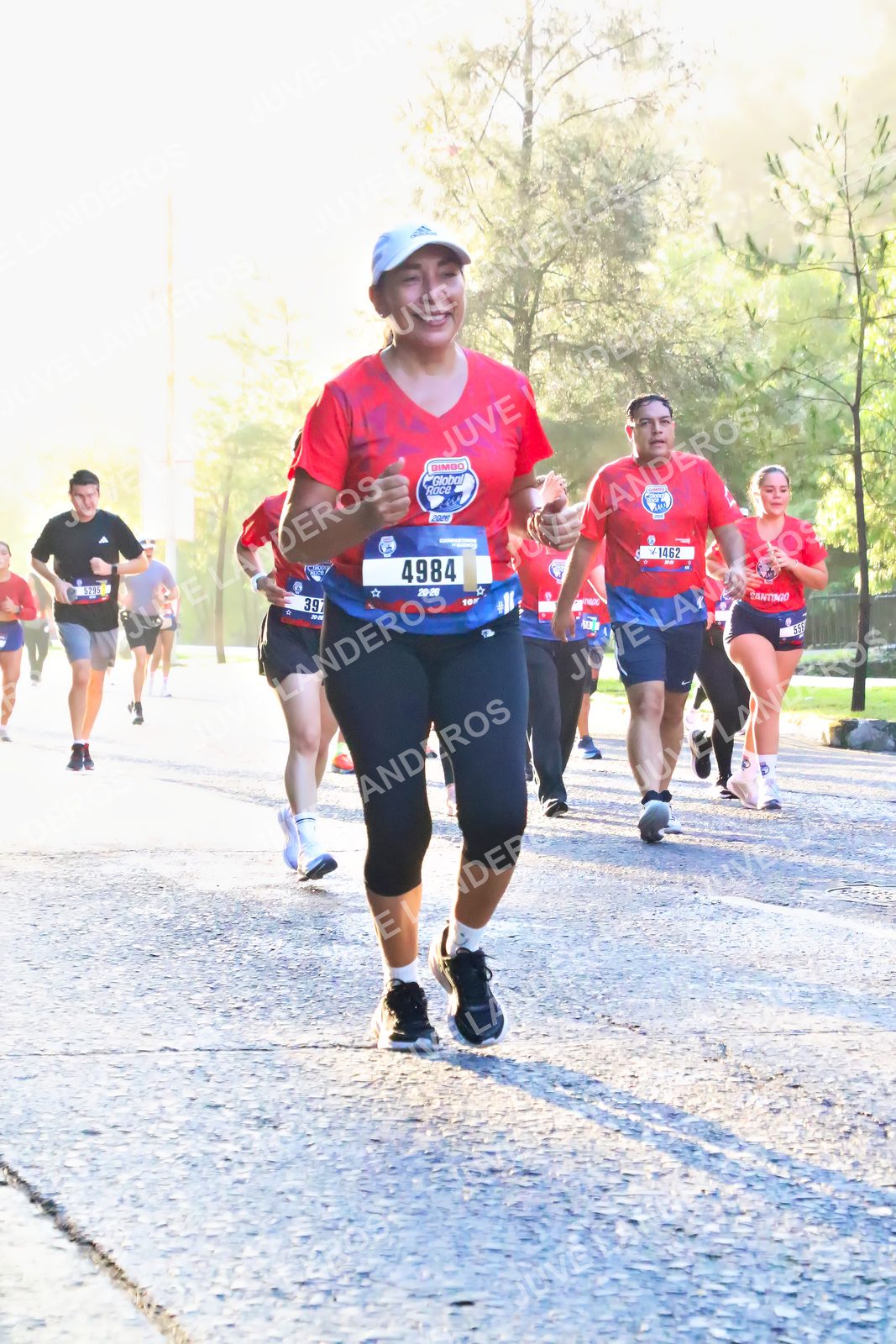 Foto de la CARRERA BIMBO GLOBAL RACE GUADALAJARA en Centro Comercial Andares, Blvd. Puerta de Hierro 4965, Zapopan a las 07:25 · dorsal 4984, 1462, 39