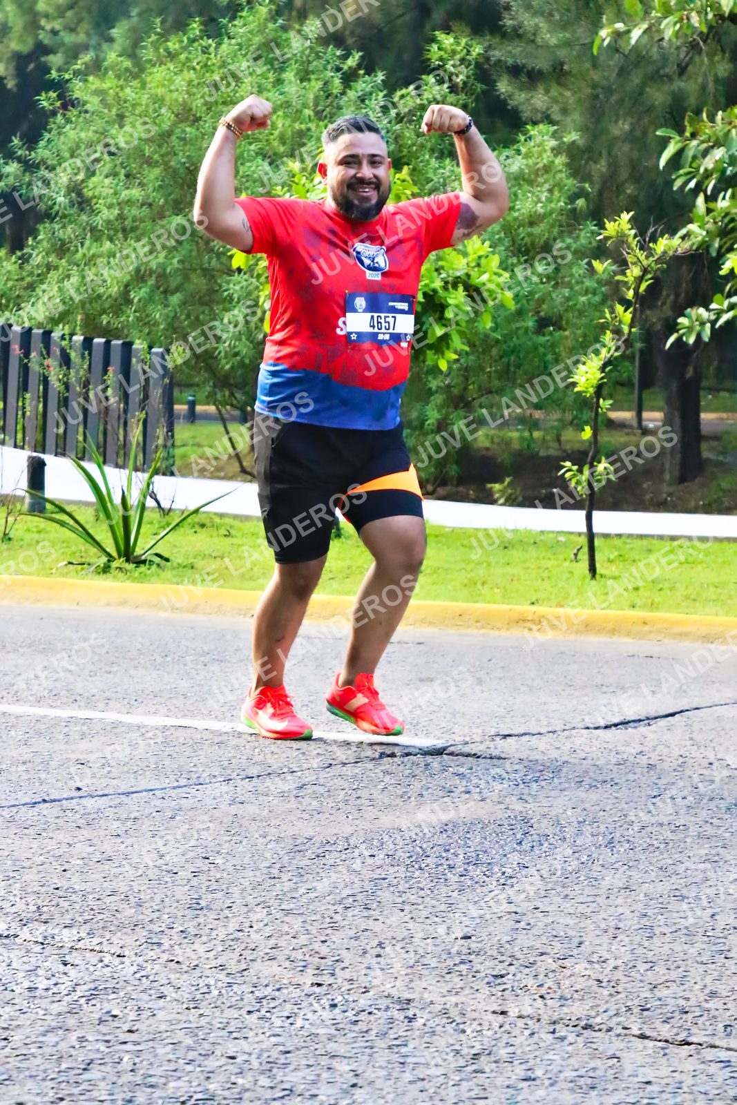 Foto de la CARRERA BIMBO GLOBAL RACE GUADALAJARA en Centro Comercial Andares, Blvd. Puerta de Hierro 4965, Zapopan a las 07:43 · dorsal 4657, 2020