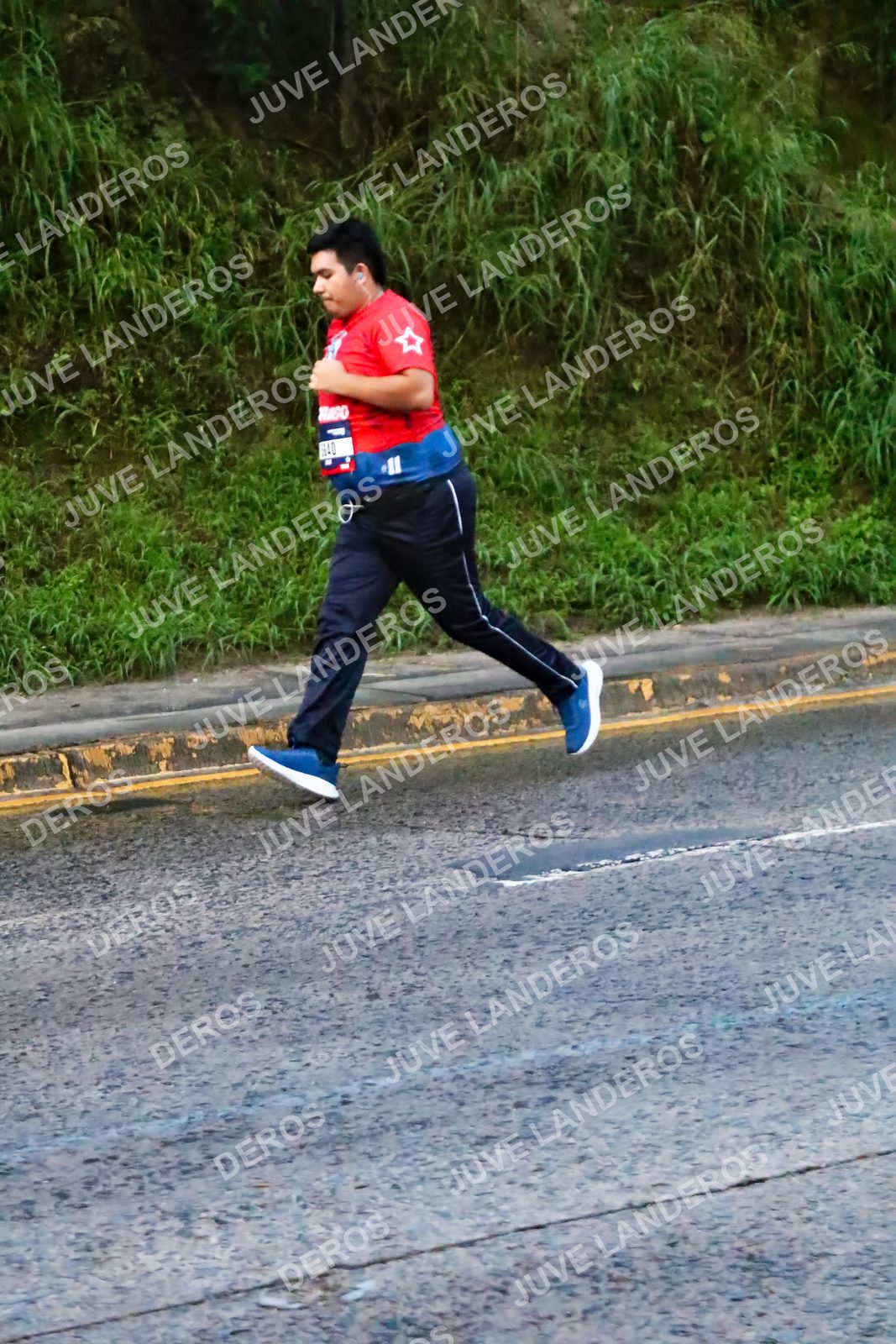 Foto de la CARRERA BIMBO GLOBAL RACE GUADALAJARA en Centro Comercial Andares, Blvd. Puerta de Hierro 4965, Zapopan a las 04:54