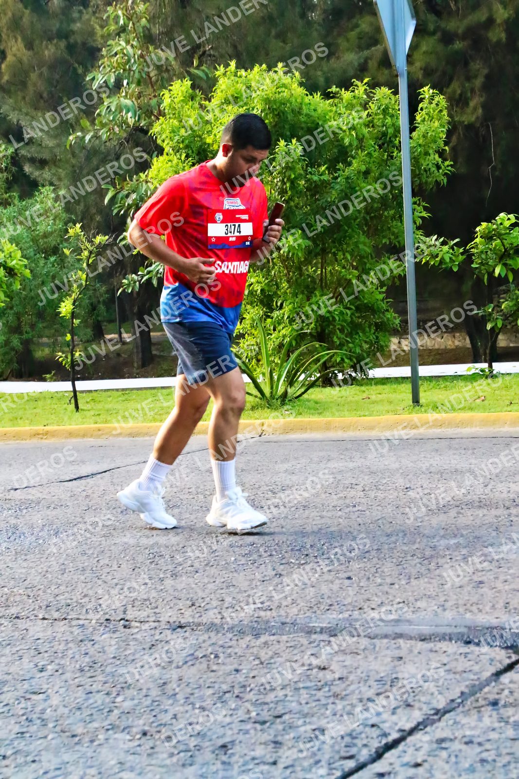 Foto de la CARRERA BIMBO GLOBAL RACE GUADALAJARA en Centro Comercial Andares, Blvd. Puerta de Hierro 4965, Zapopan a las 07:40 · dorsal 3474