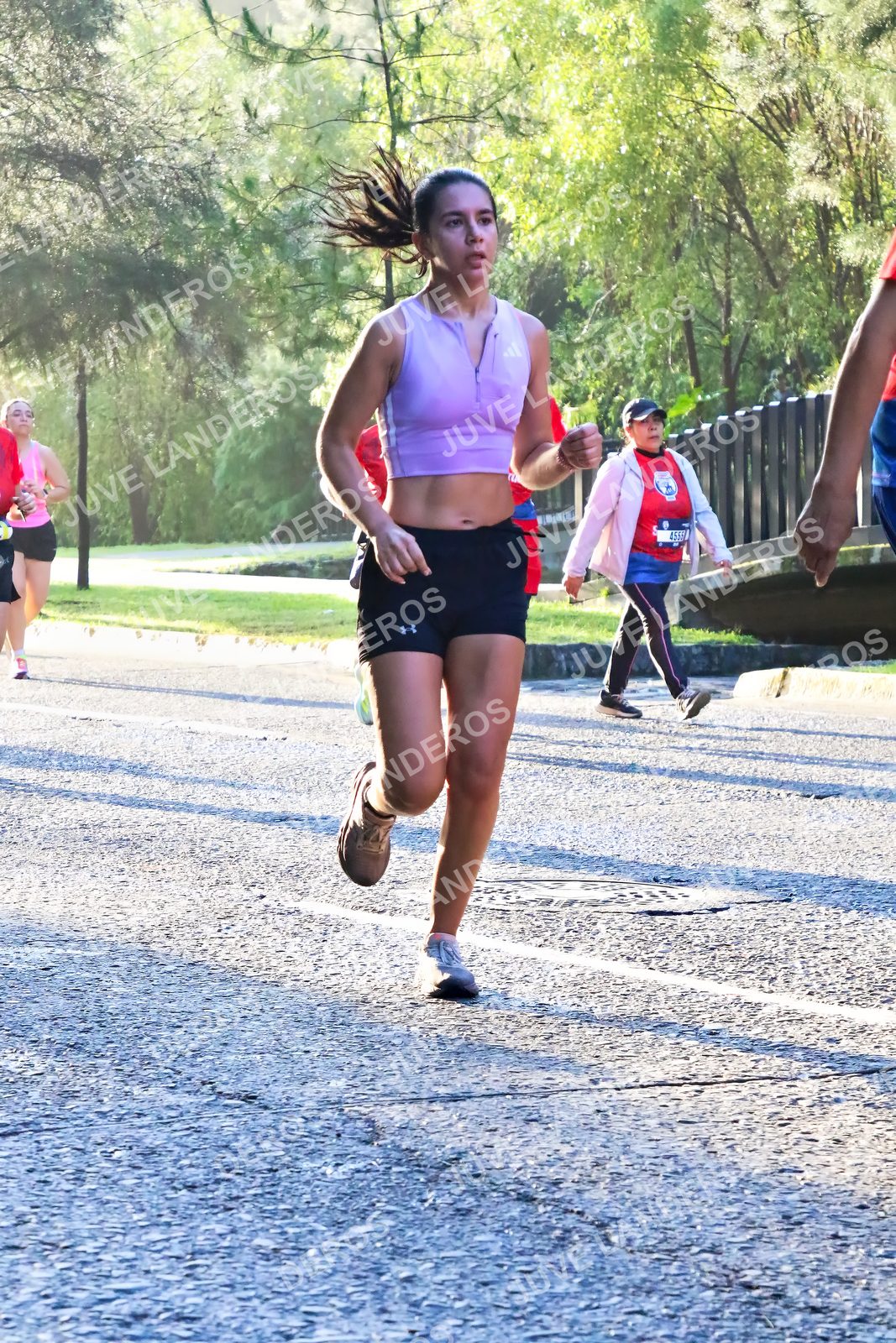 Foto de la CARRERA BIMBO GLOBAL RACE GUADALAJARA en Centro Comercial Andares, Blvd. Puerta de Hierro 4965, Zapopan a las 07:31