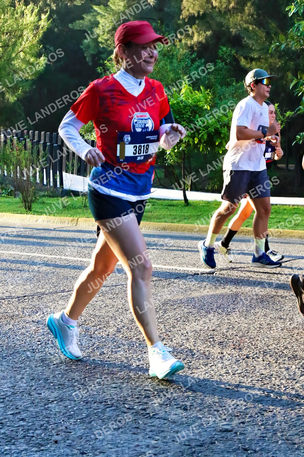 Foto de la CARRERA BIMBO GLOBAL RACE GUADALAJARA en Centro Comercial Andares, Blvd. Puerta de Hierro 4965, Zapopan a las 07:26 · dorsal 3818